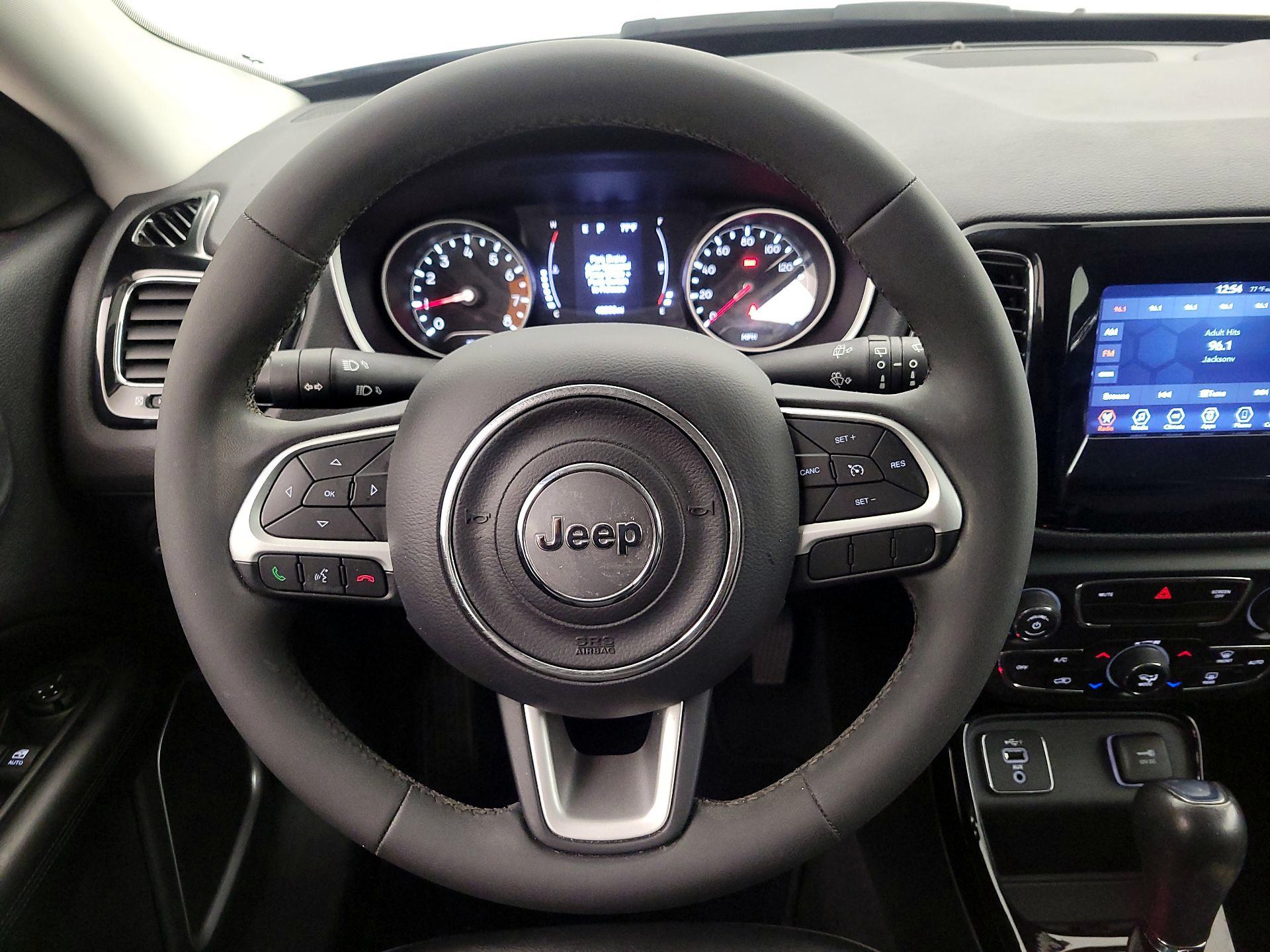 Thumbnail: 2021 Jeep Compass - 10