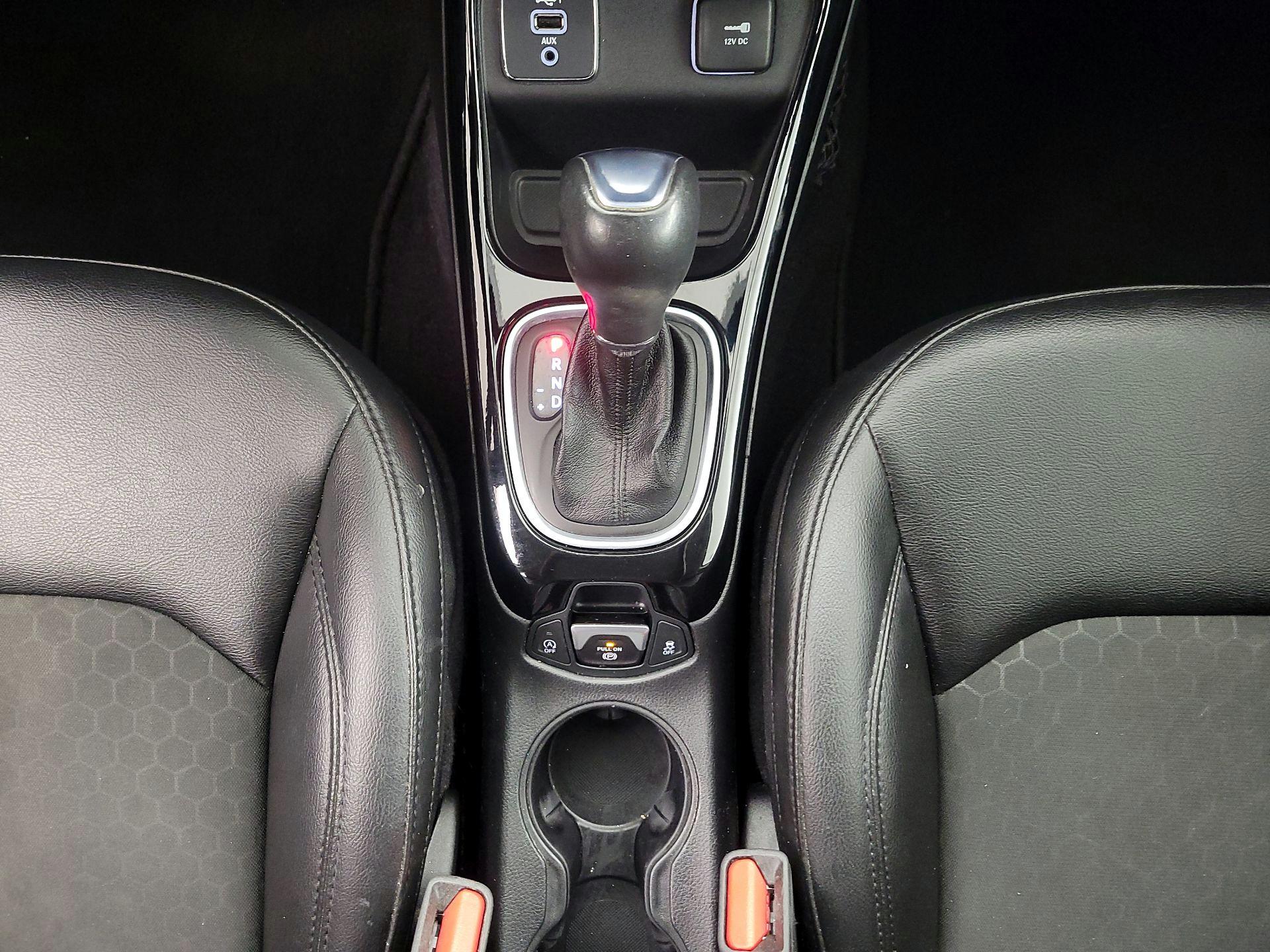 Thumbnail: 2021 Jeep Compass - 17