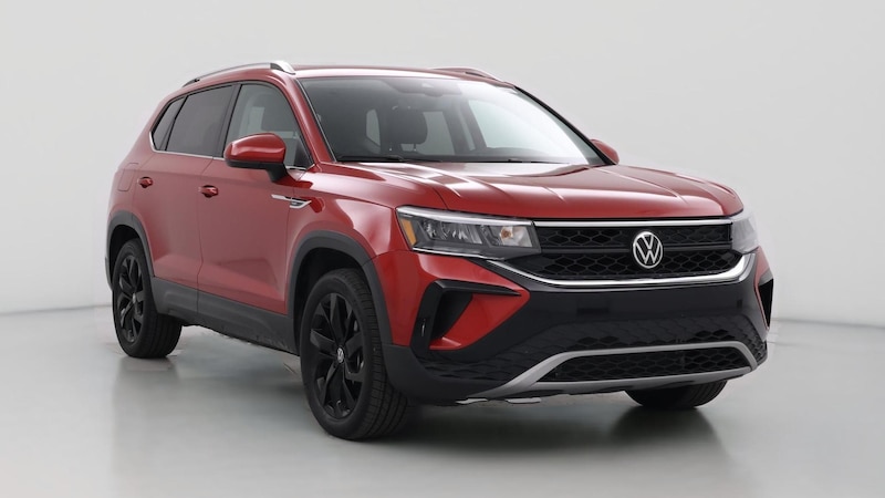 2022 Volkswagen Taos SE Hero Image