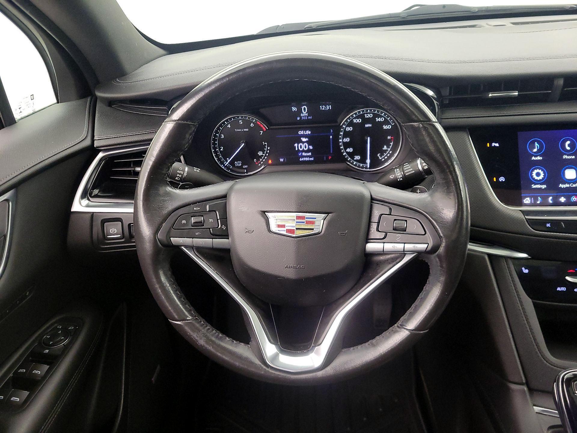 Thumbnail: 2021 Cadillac XT6 - 10