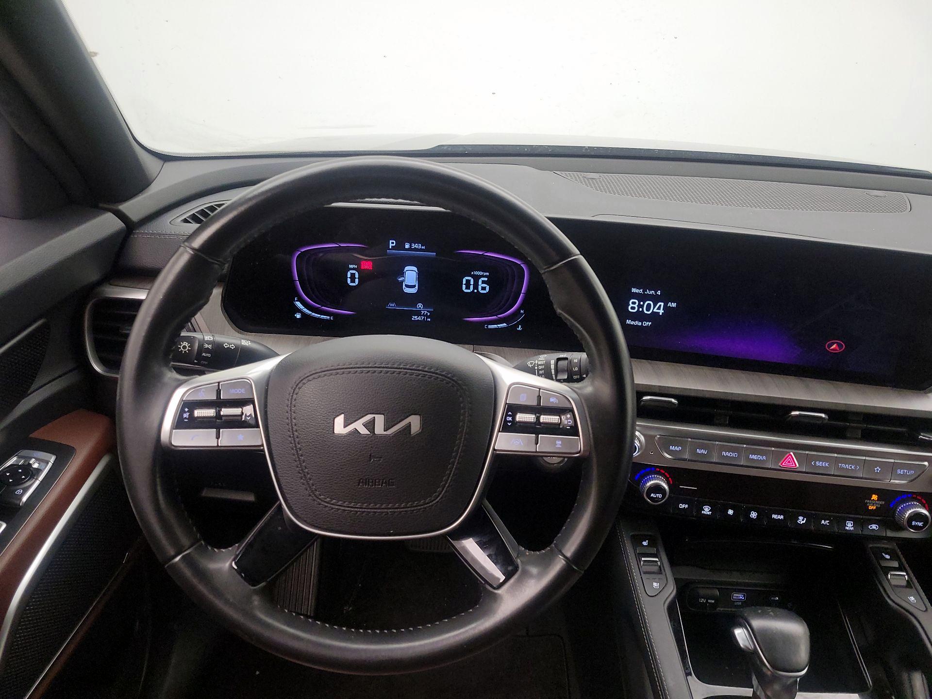 Thumbnail: 2023 Kia Telluride - 10