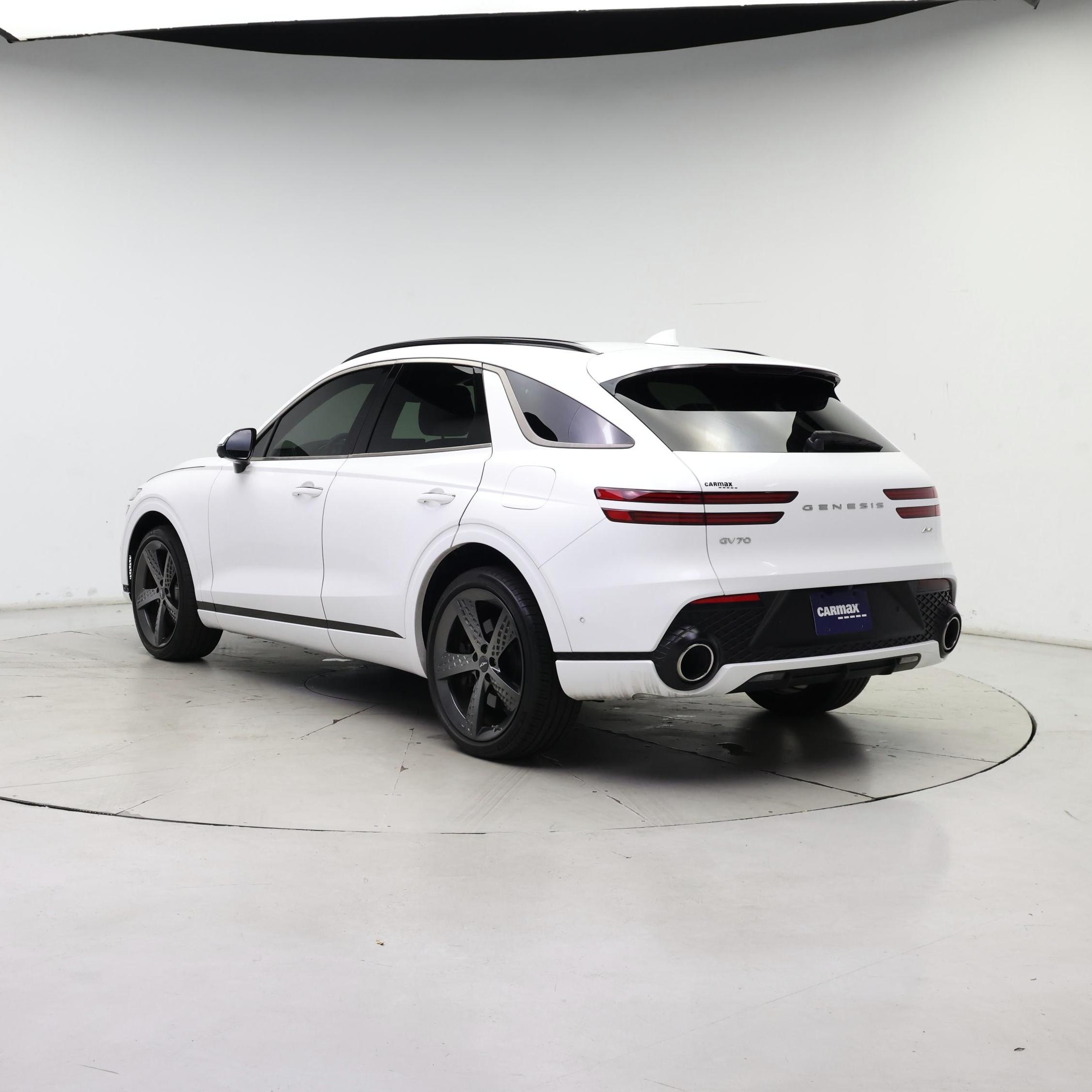 Thumbnail: 2023 Genesis GV70 - 2