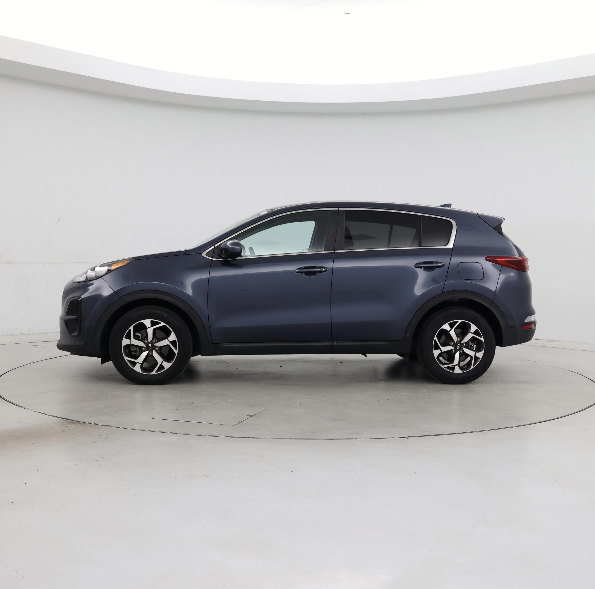 Thumbnail: 2022 Kia Sportage - 3