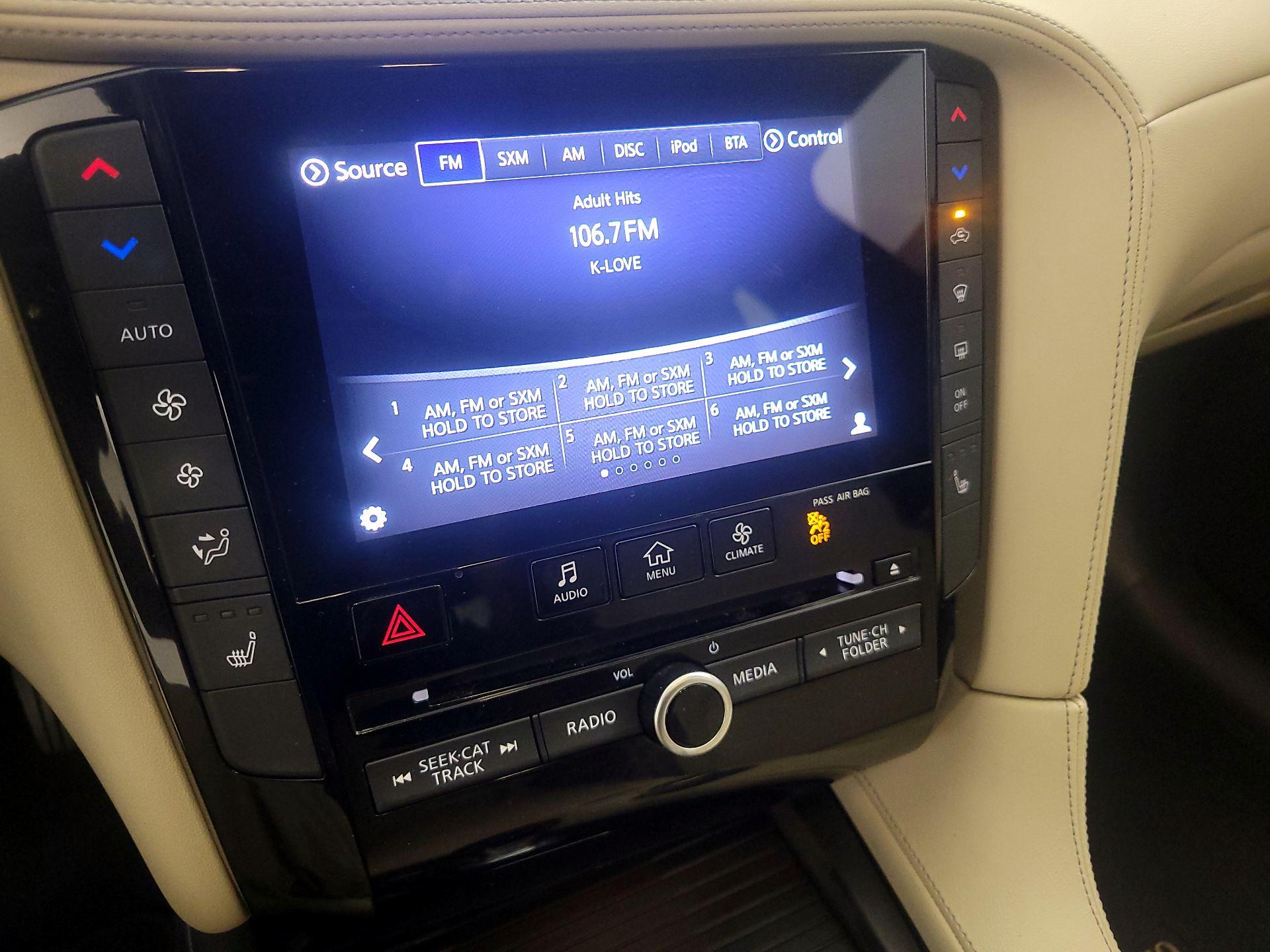Thumbnail: 2019 INFINITI QX50 - 16