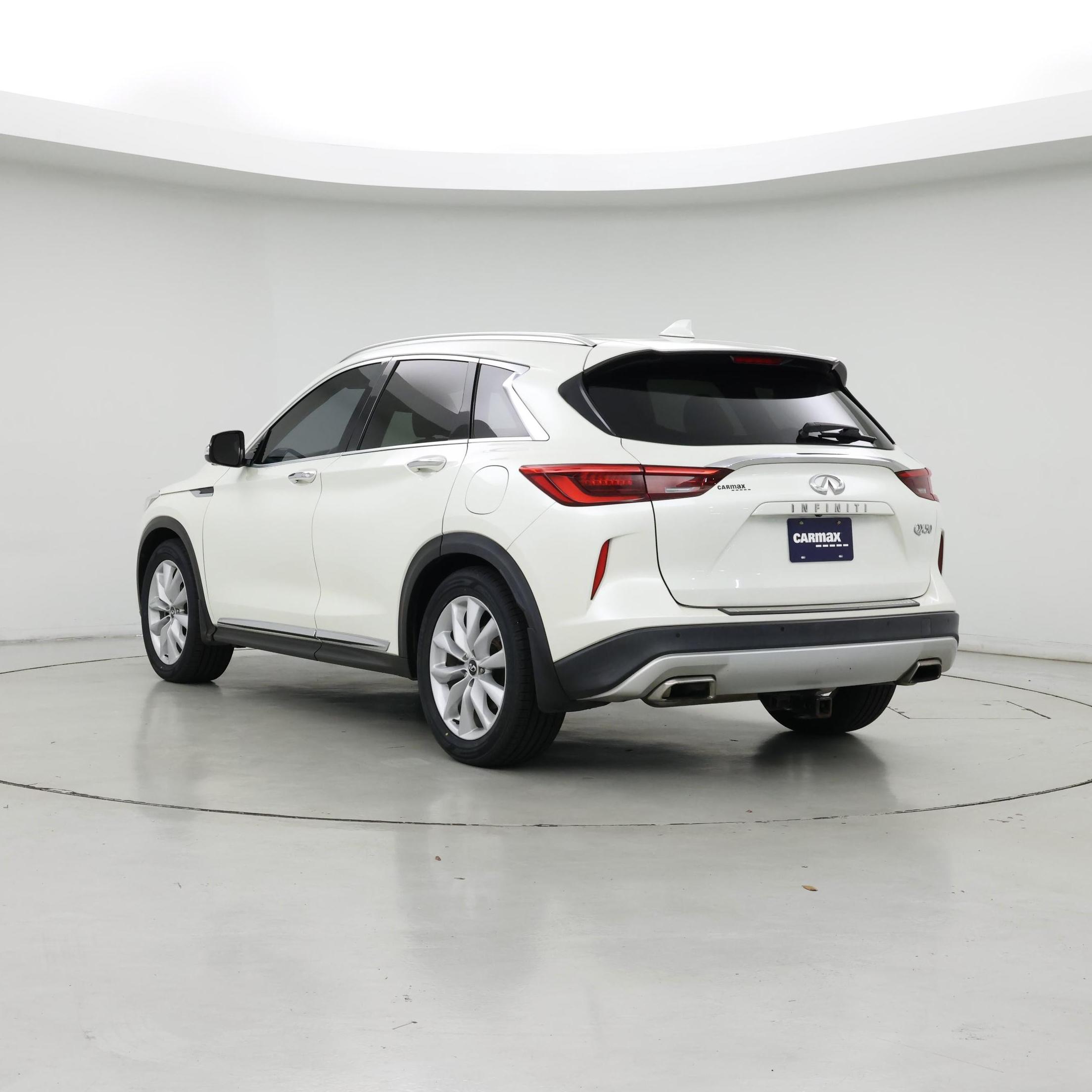 Thumbnail: 2019 INFINITI QX50 - 2
