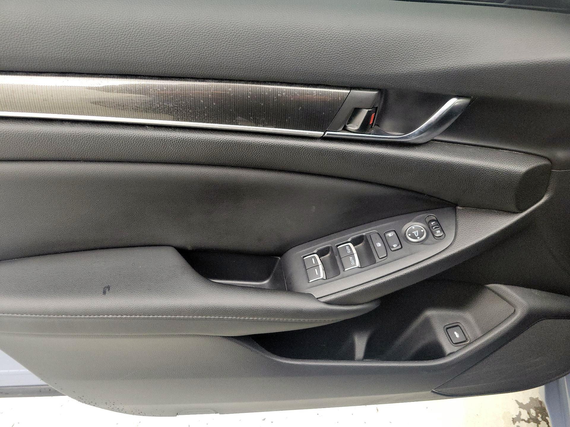 Thumbnail: 2022 Honda Accord - 12