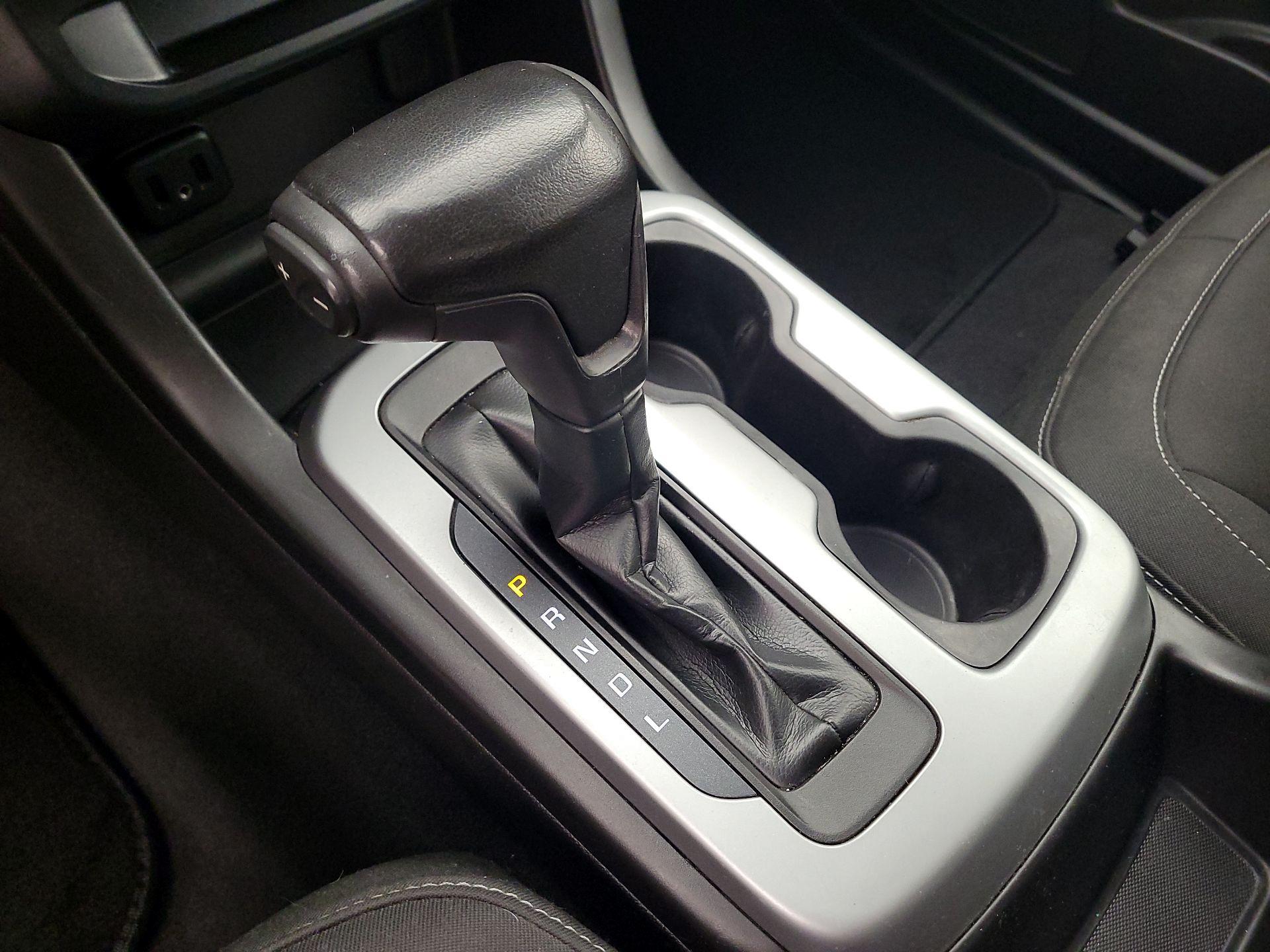 Thumbnail: 2019 Chevrolet Colorado - 17