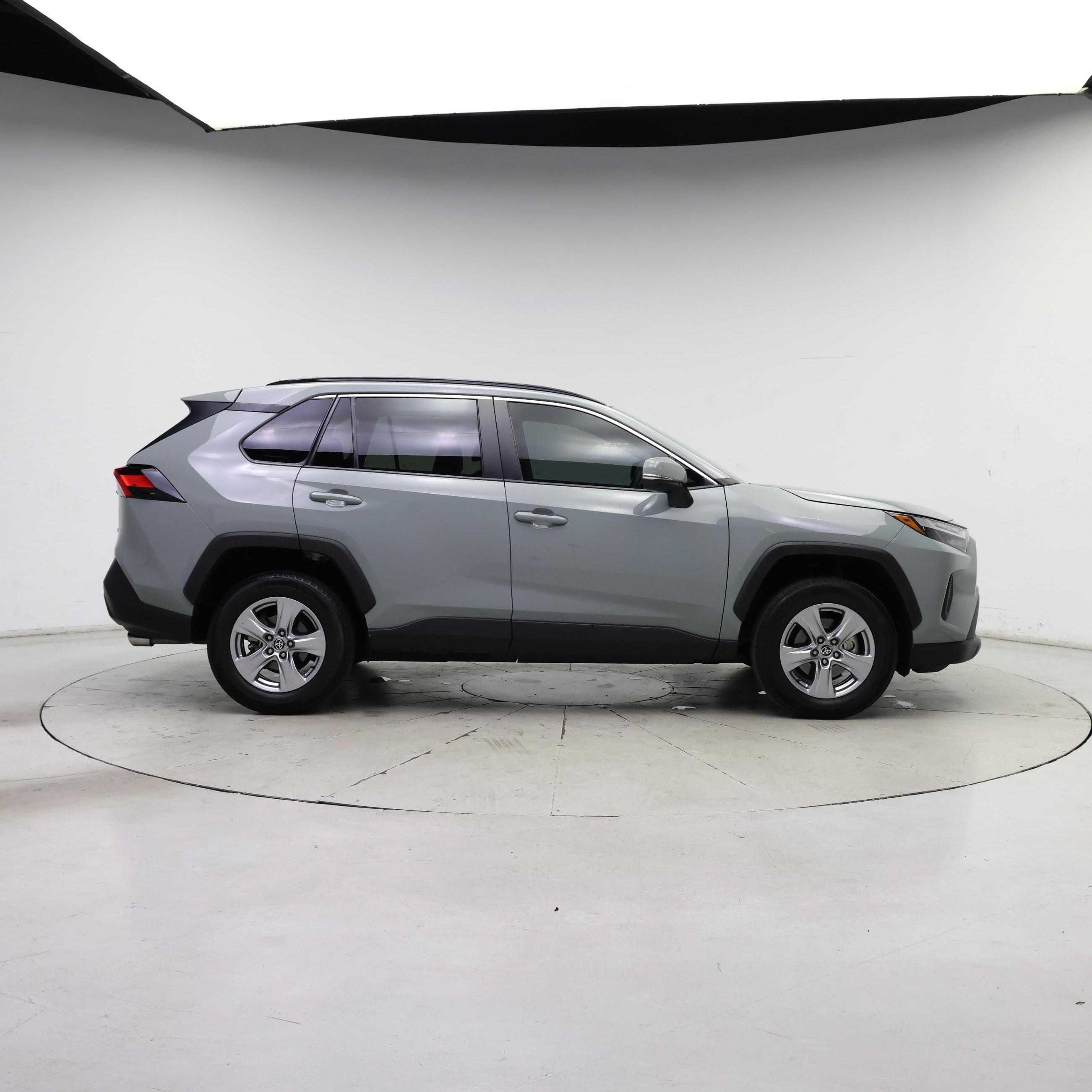 Thumbnail: 2023 Toyota RAV4 - 7
