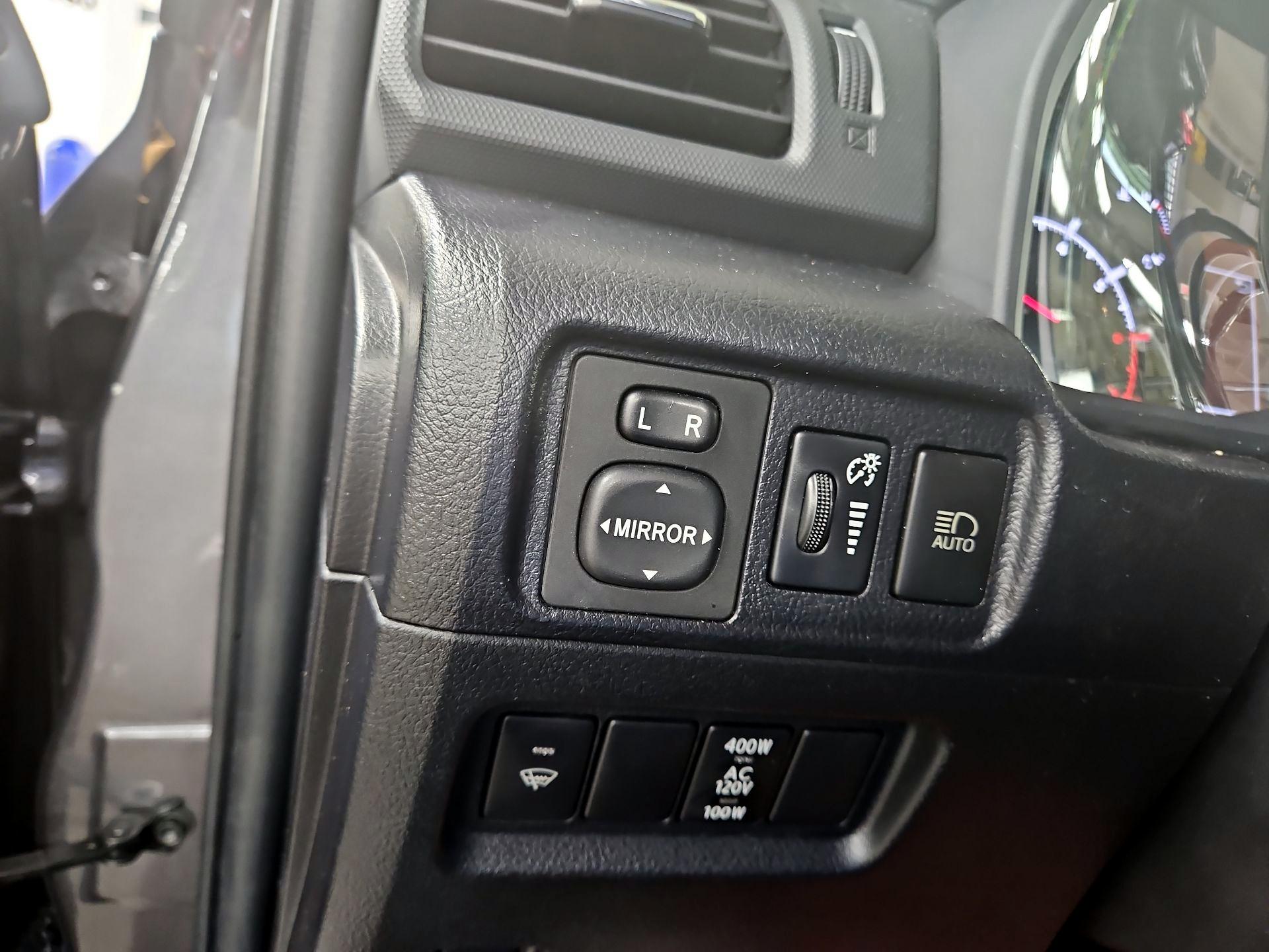 Thumbnail: 2021 Toyota 4Runner - 13
