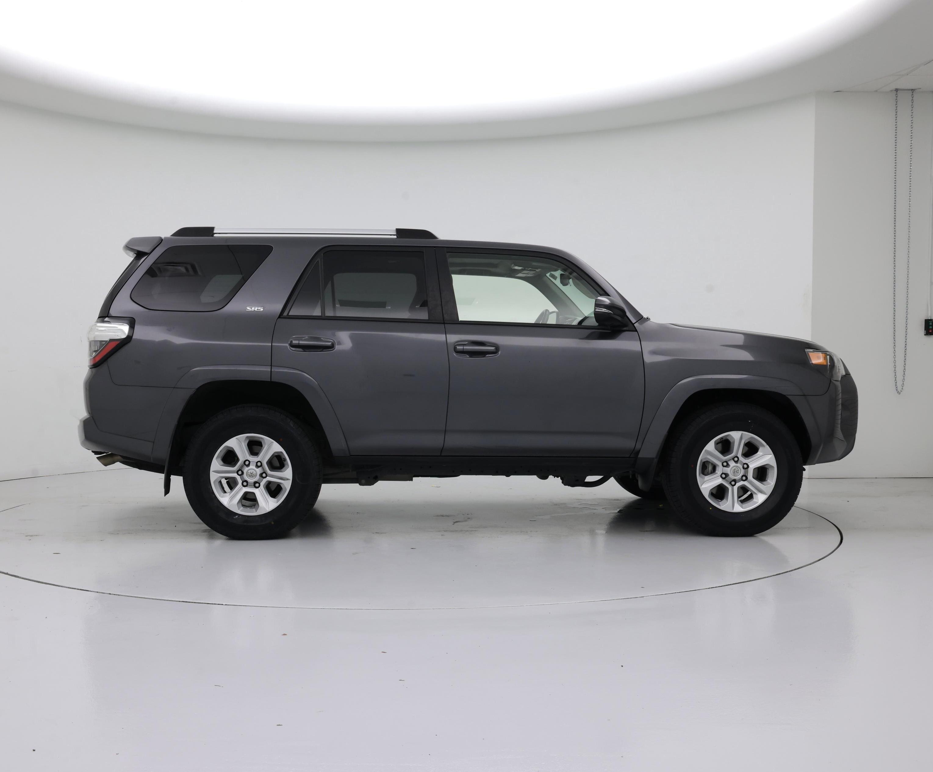 Thumbnail: 2021 Toyota 4Runner - 7