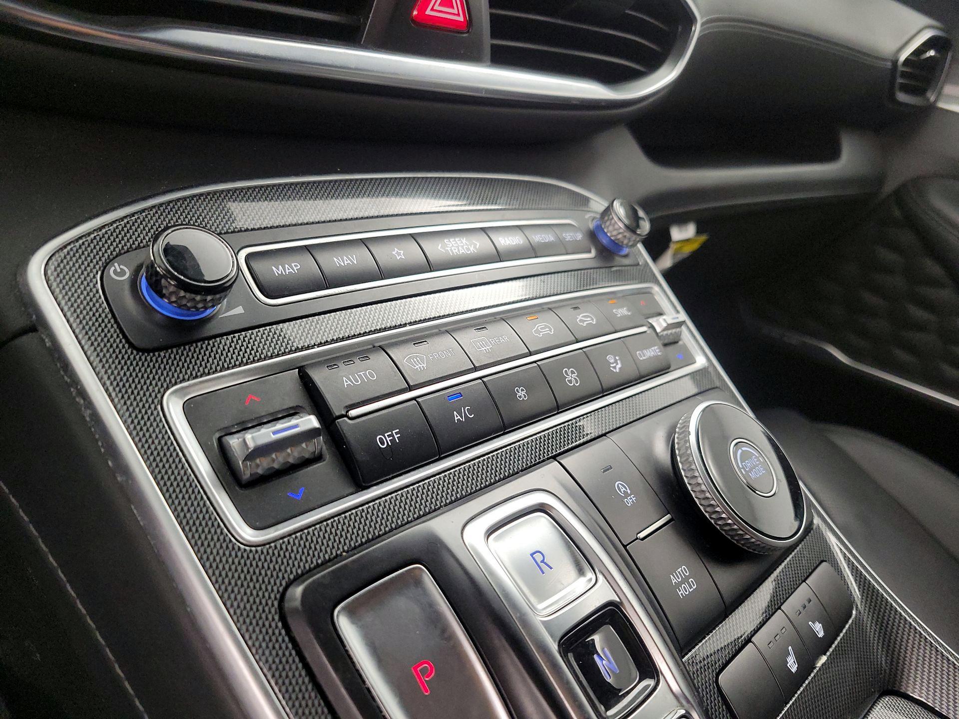 Thumbnail: 2022 Hyundai Santa Fe - 14