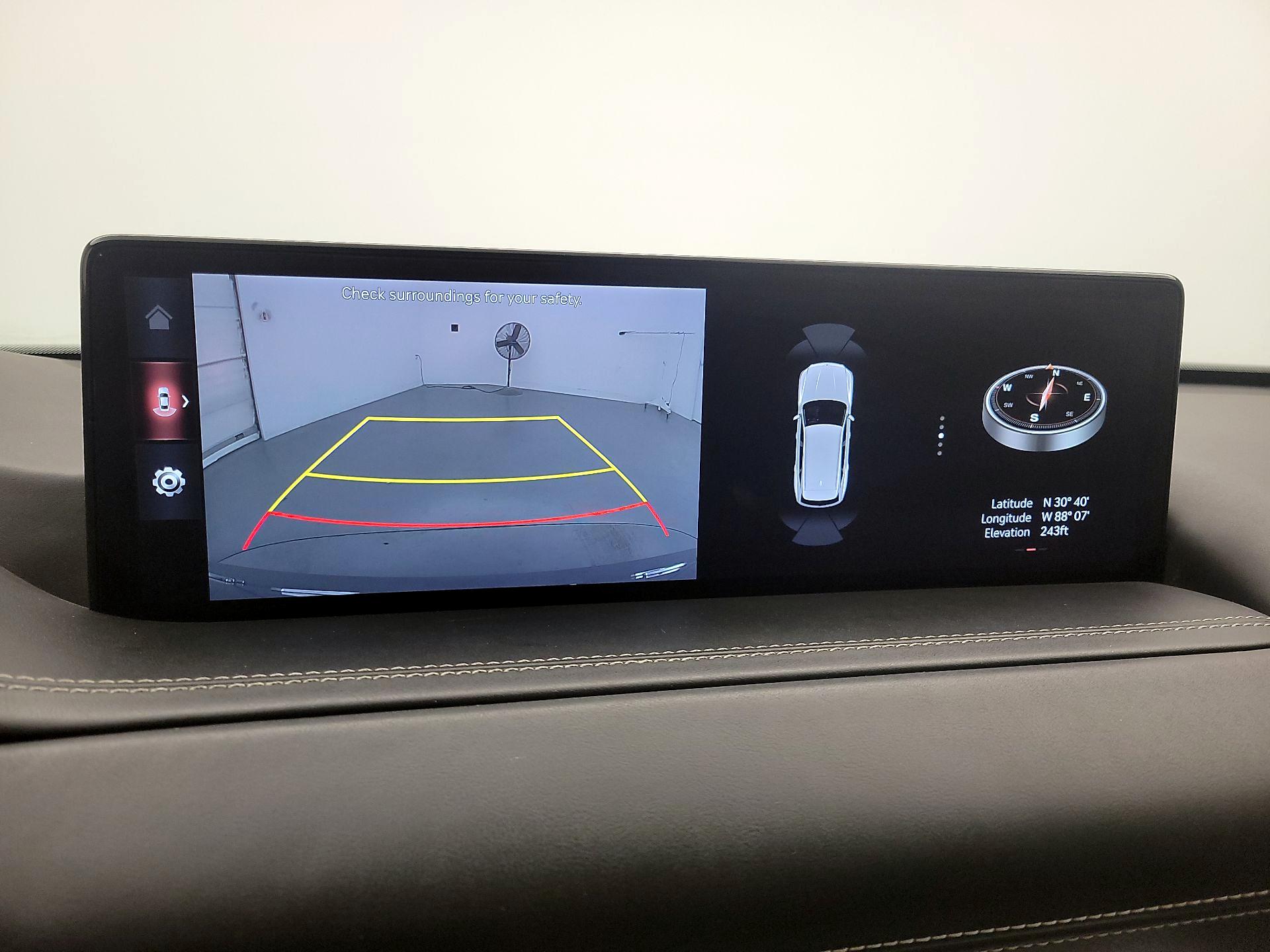 Thumbnail: 2021 Genesis GV80 - 14
