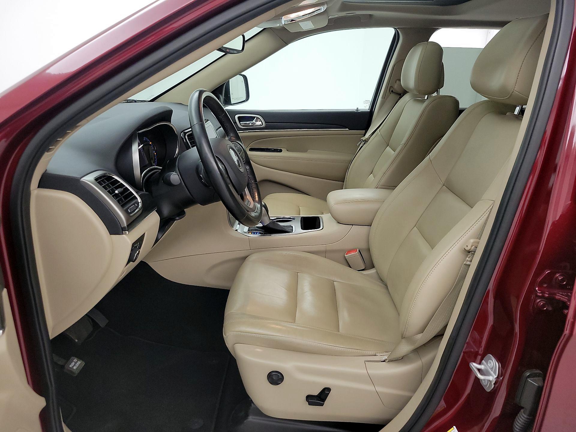Thumbnail: 2020 Jeep Grand Cherokee - 11
