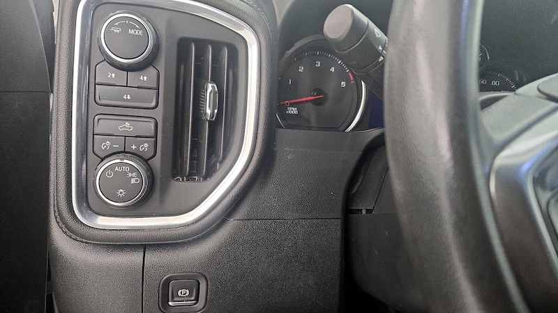 2021 Chevrolet Silverado 2500 LT 13