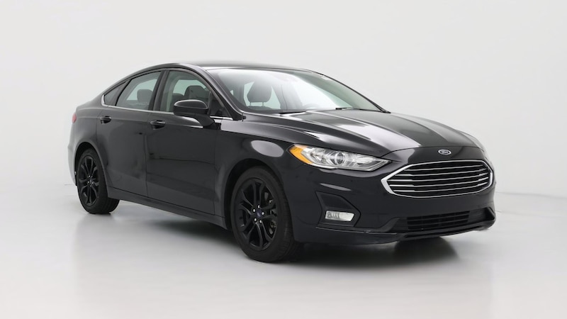 2020 Ford Fusion SE Hero Image