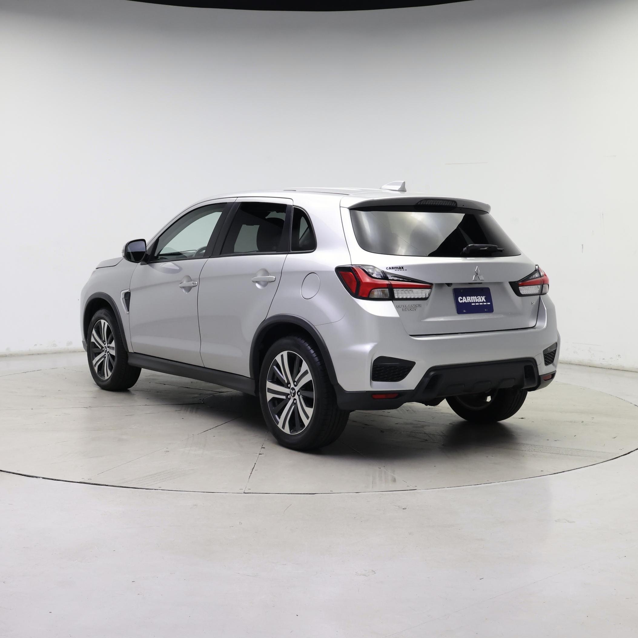 Thumbnail: 2020 Mitsubishi Outlander Sport - 2