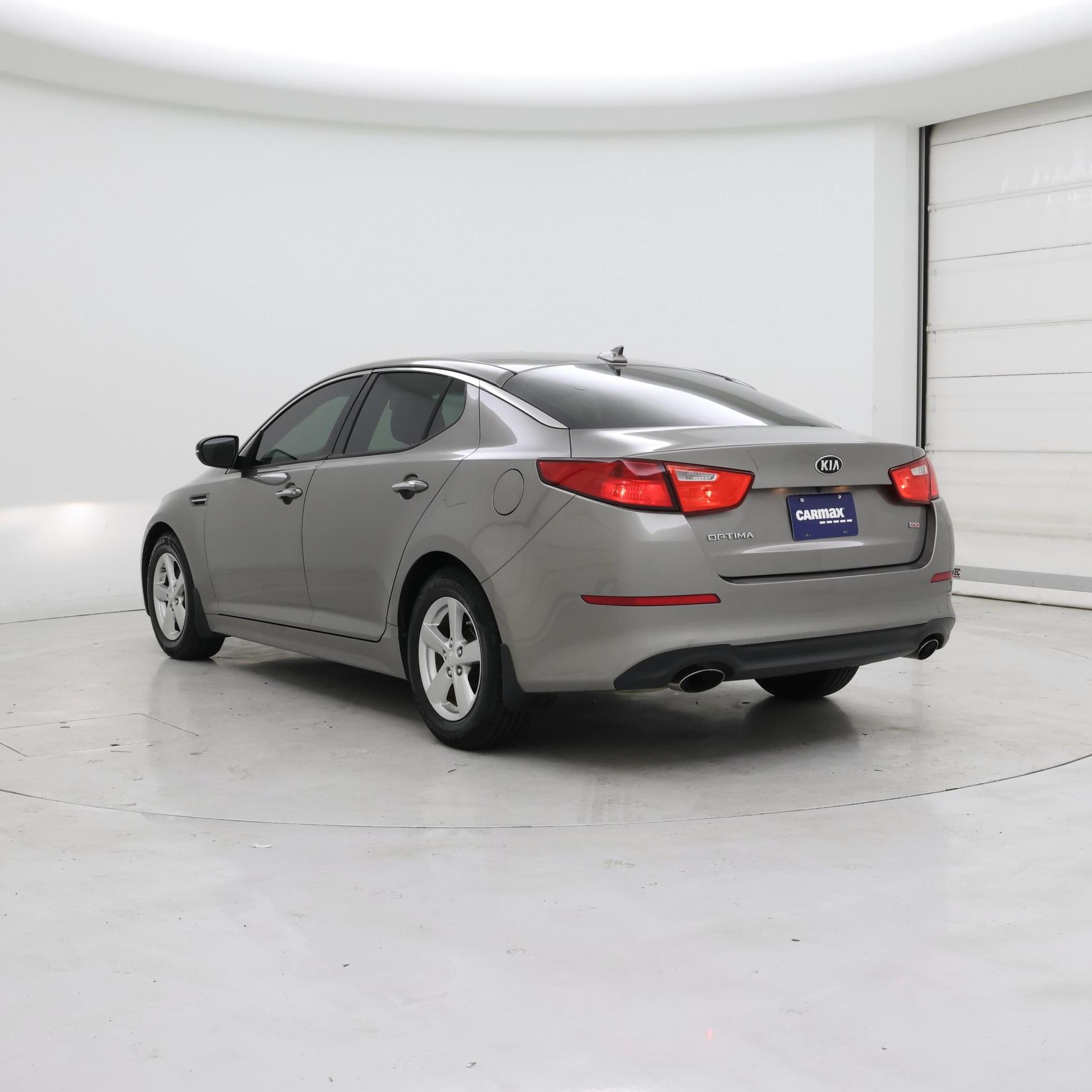 Thumbnail: 2015 Kia Optima - 2