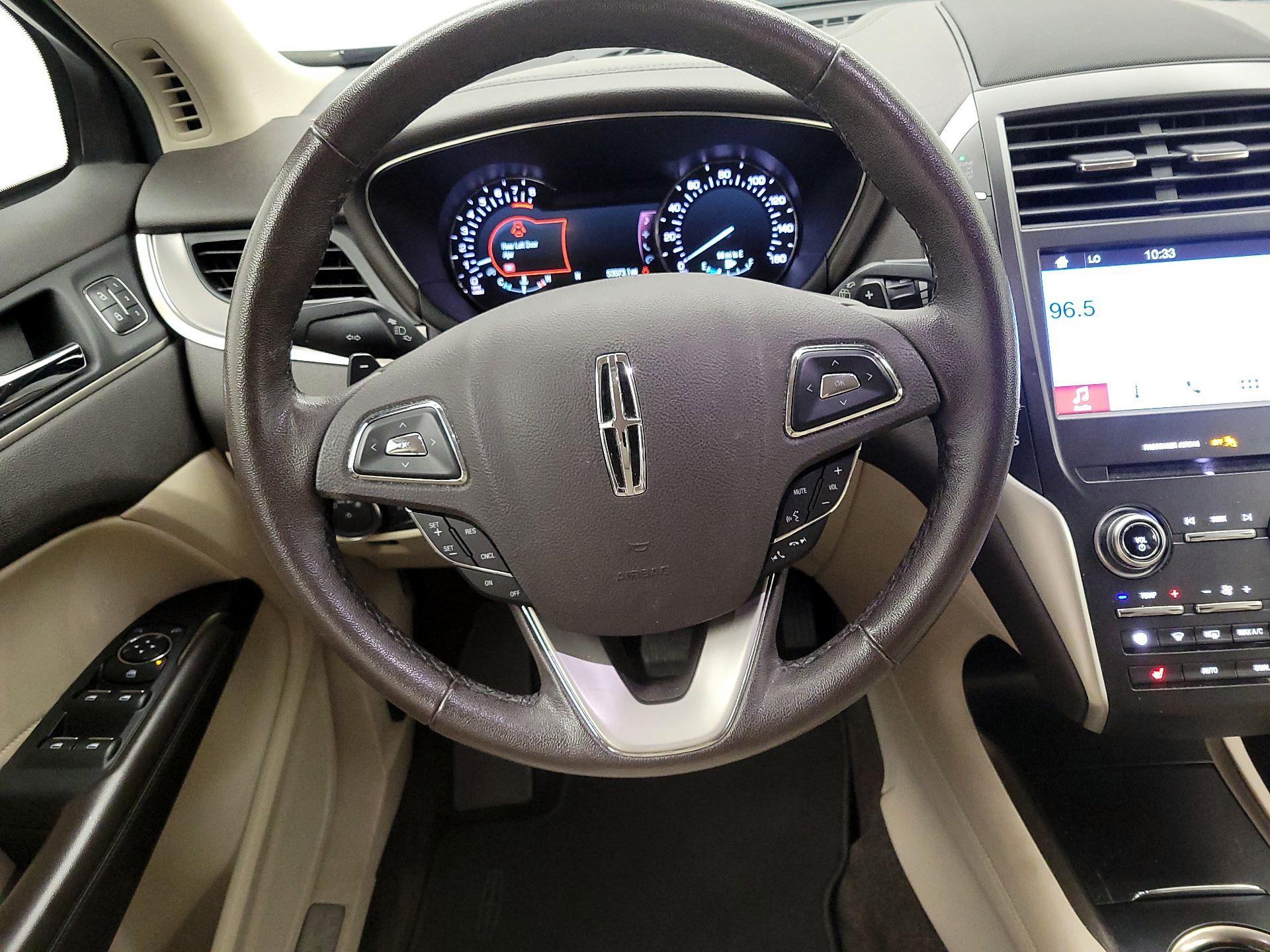 Thumbnail: 2019 Lincoln MKC - 10