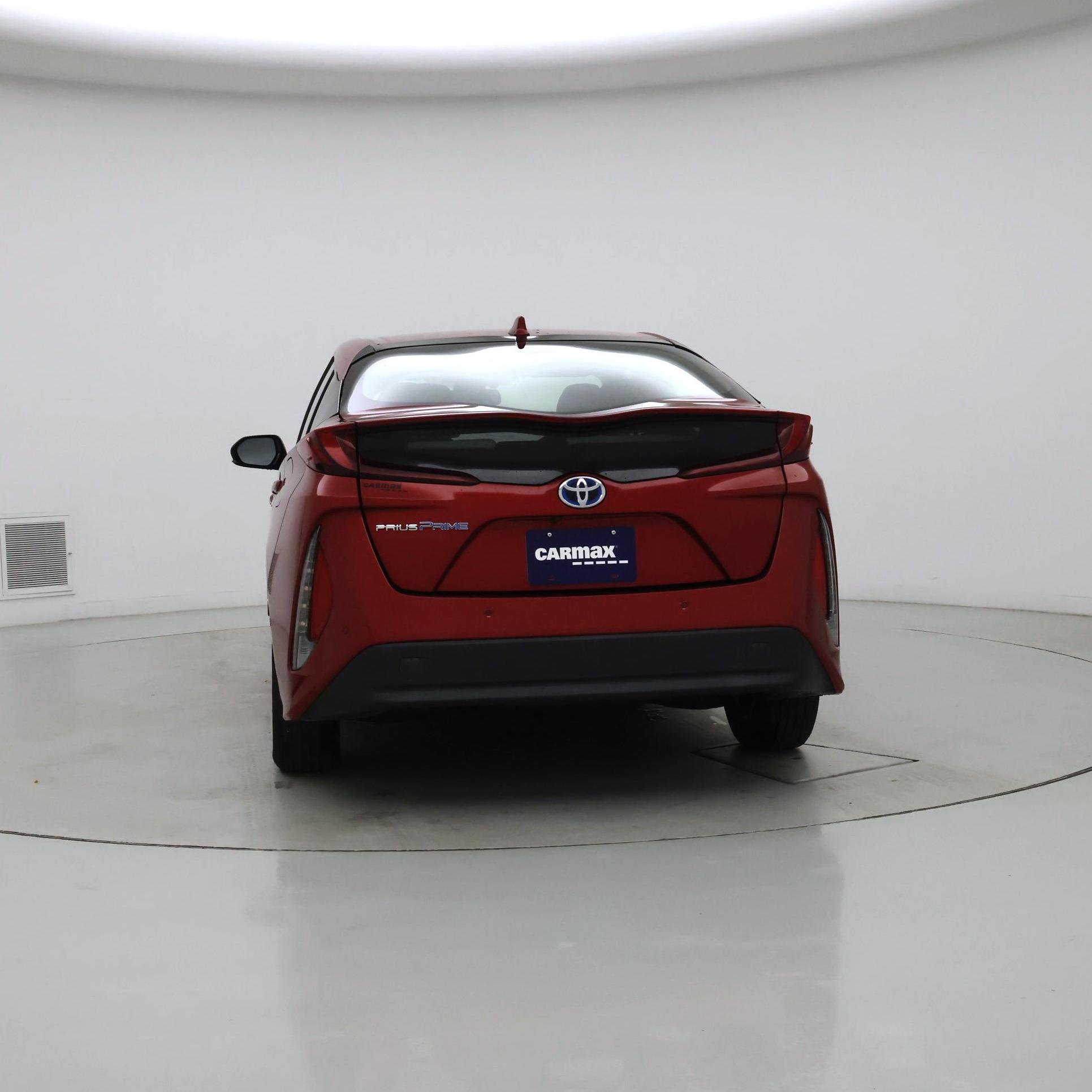 Thumbnail: 2017 Toyota Prius Prime - 6