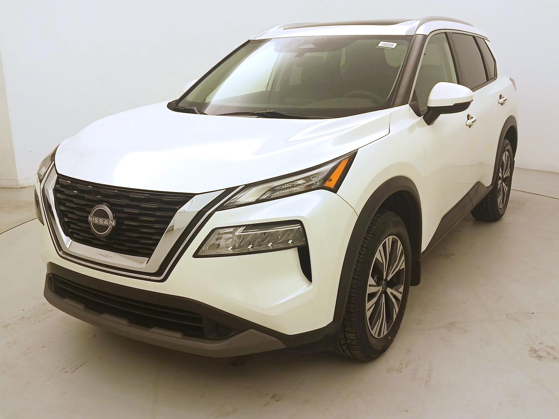 Thumbnail: 2022 Nissan Rogue - 3