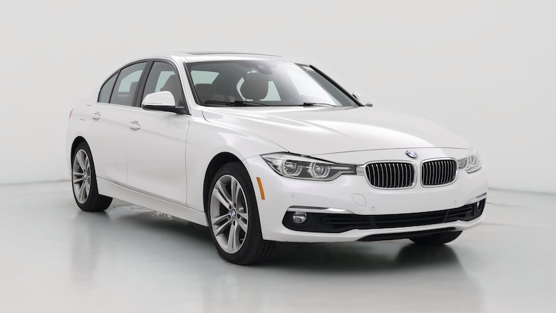 2018 BMW 3 Series 330xi Hero Image