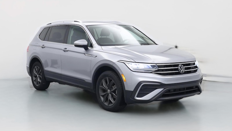 2023 Volkswagen Tiguan SE Hero Image