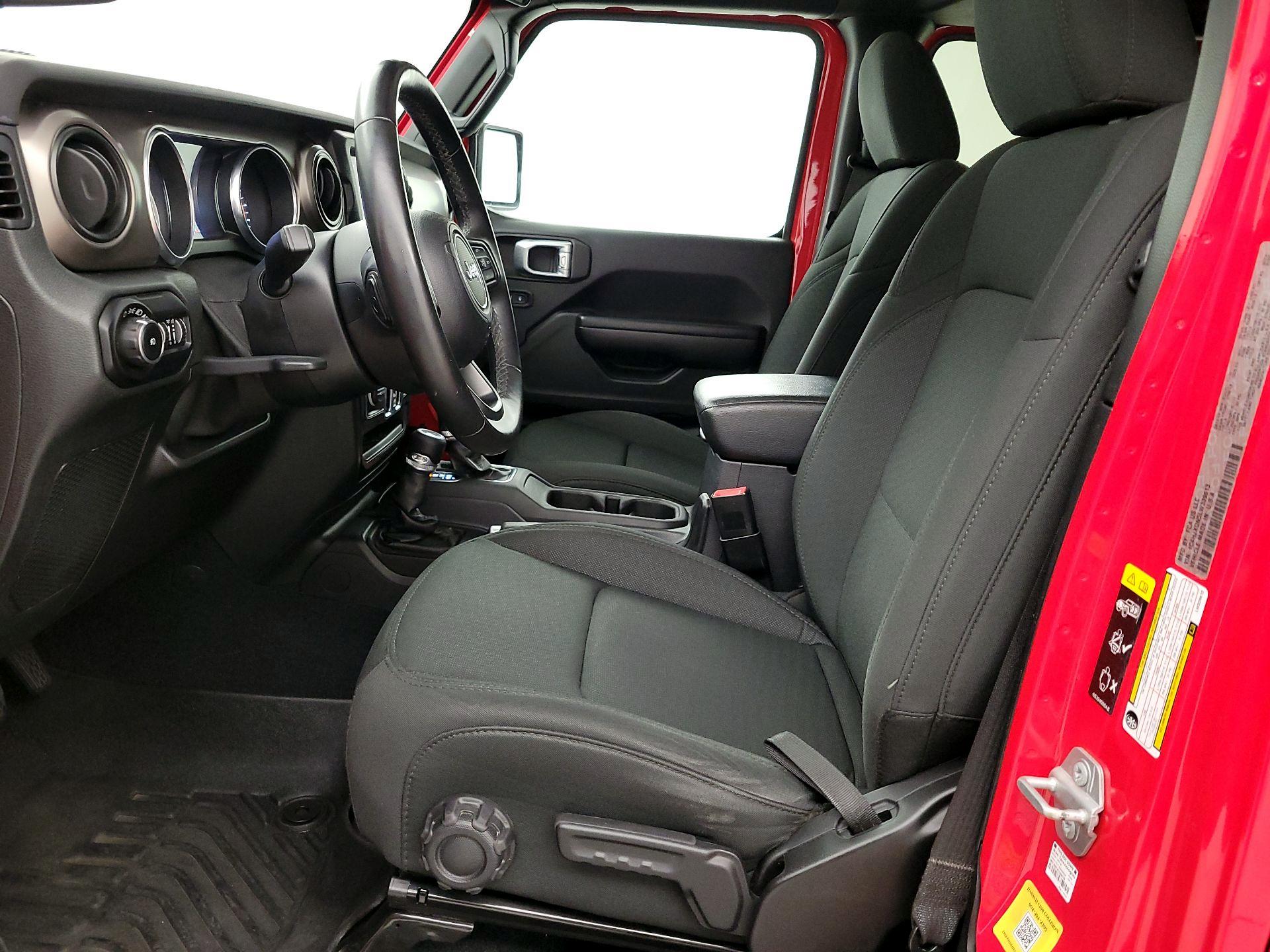 Thumbnail: 2020 Jeep Wrangler - 11