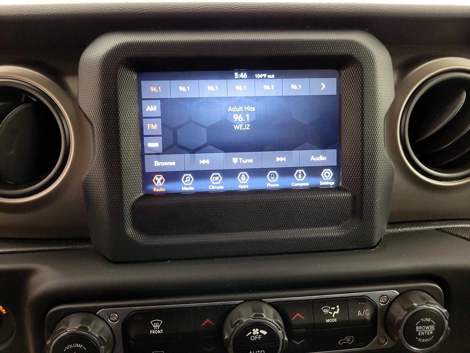 Thumbnail: 2020 Jeep Wrangler - 15
