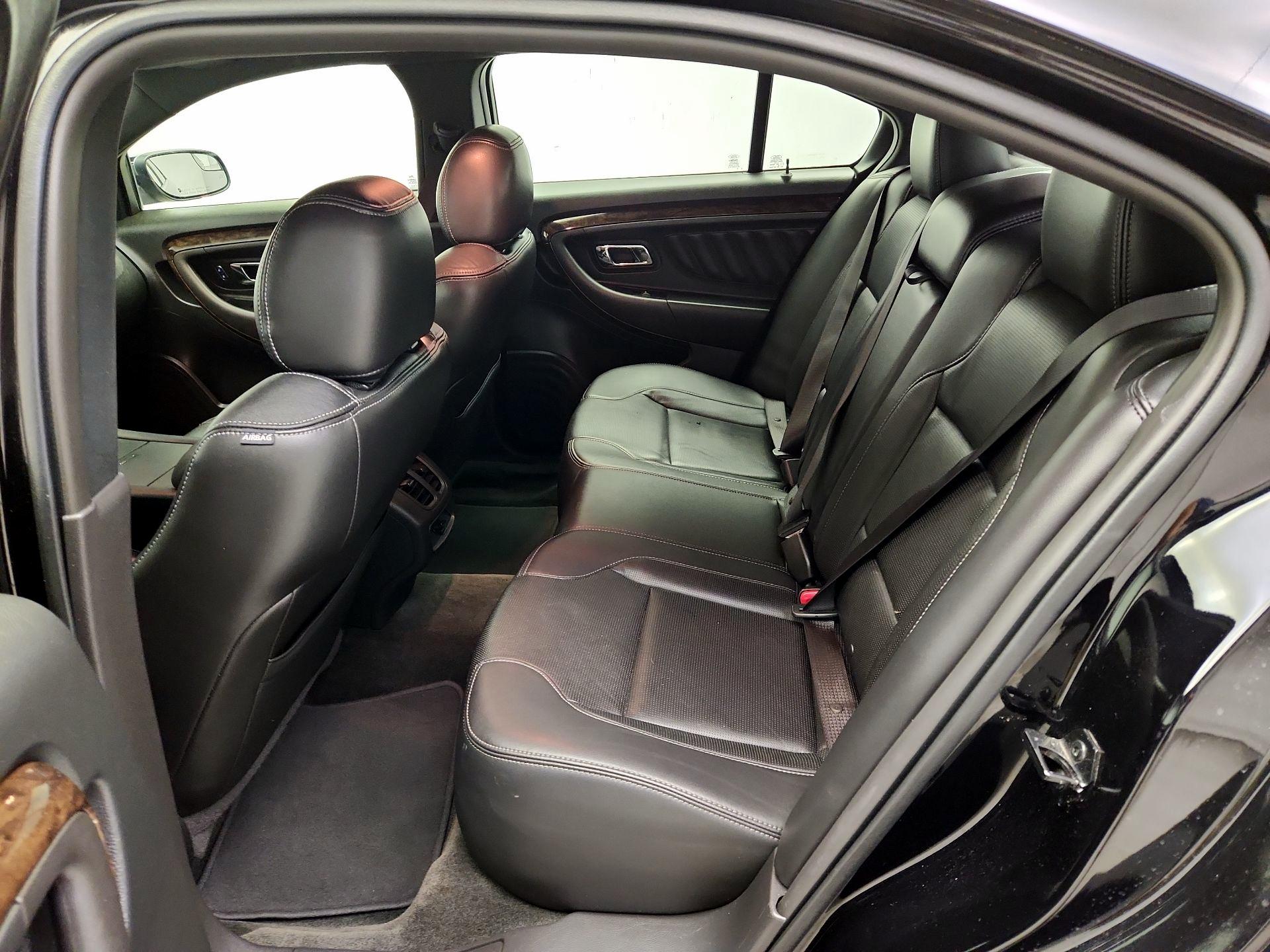 Thumbnail: 2016 Ford Taurus - 20