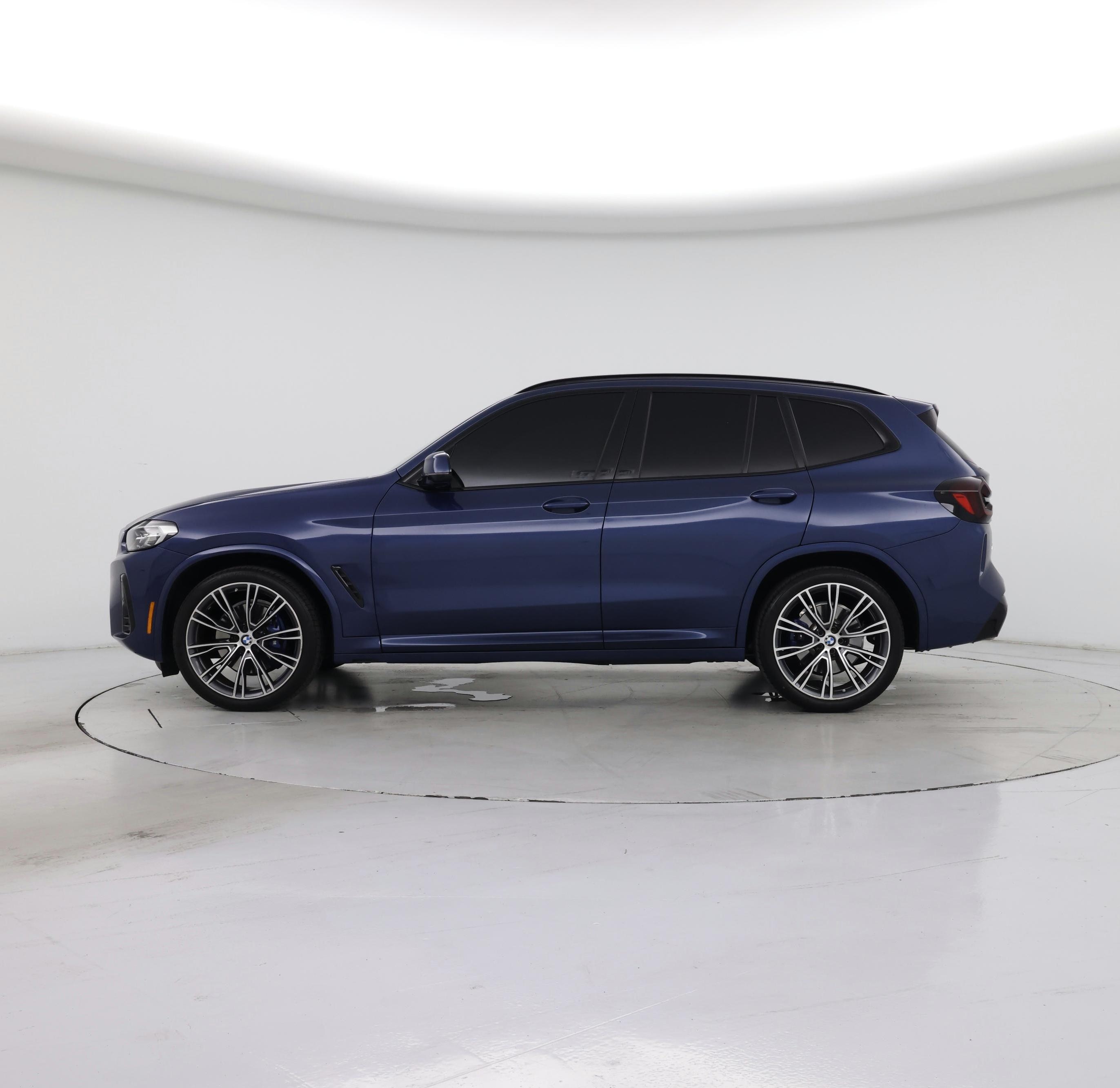 Thumbnail: 2022 BMW X3 - 3