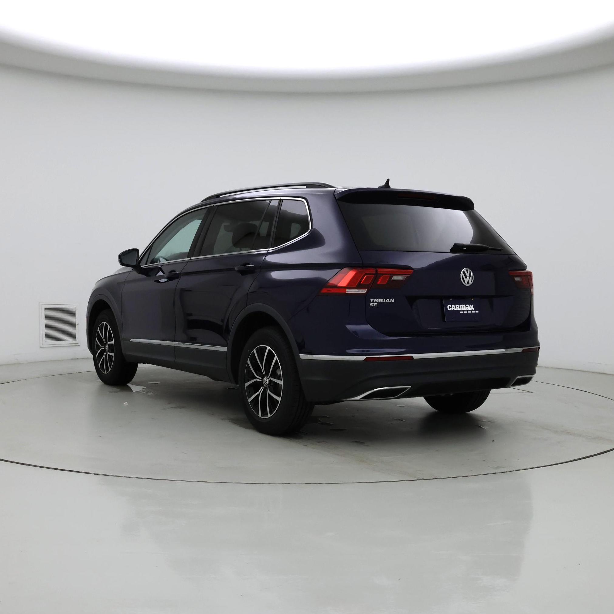 Thumbnail: 2021 Volkswagen Tiguan - 2