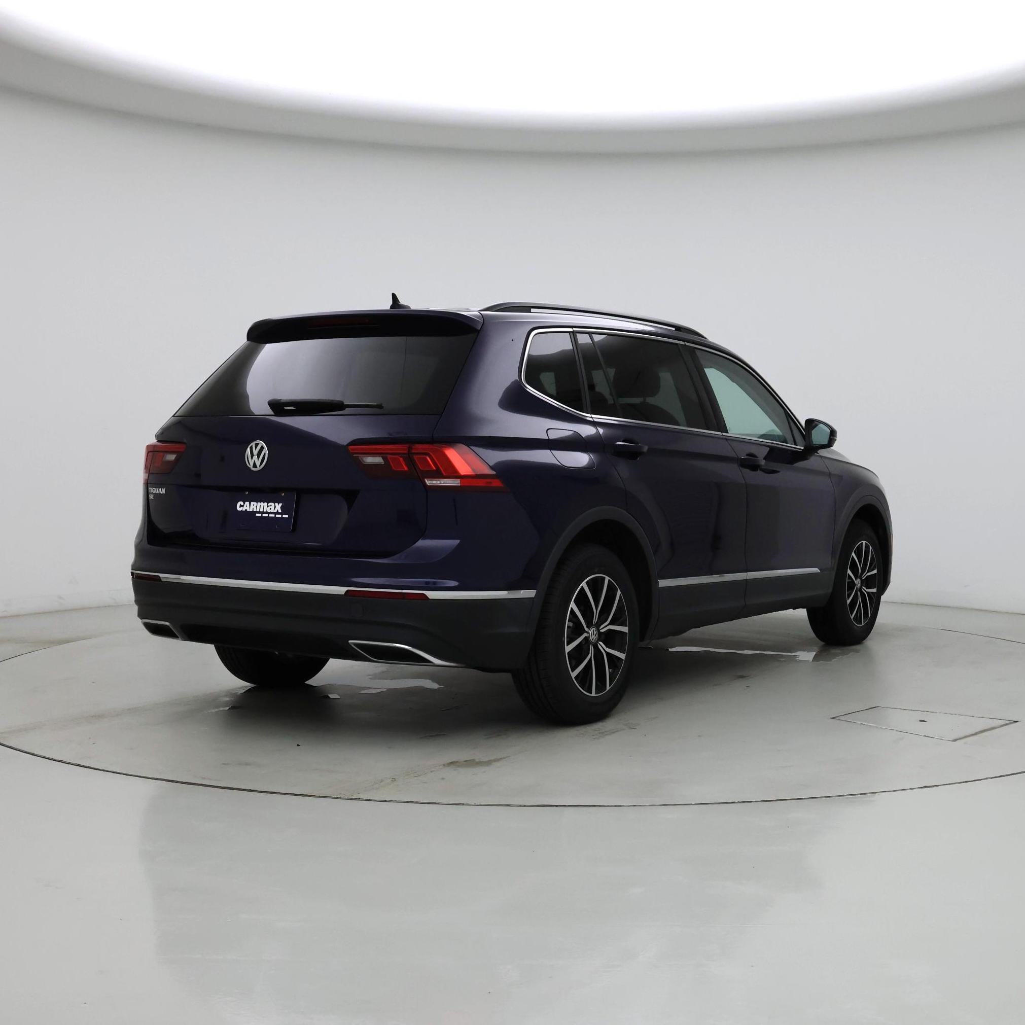 Thumbnail: 2021 Volkswagen Tiguan - 8