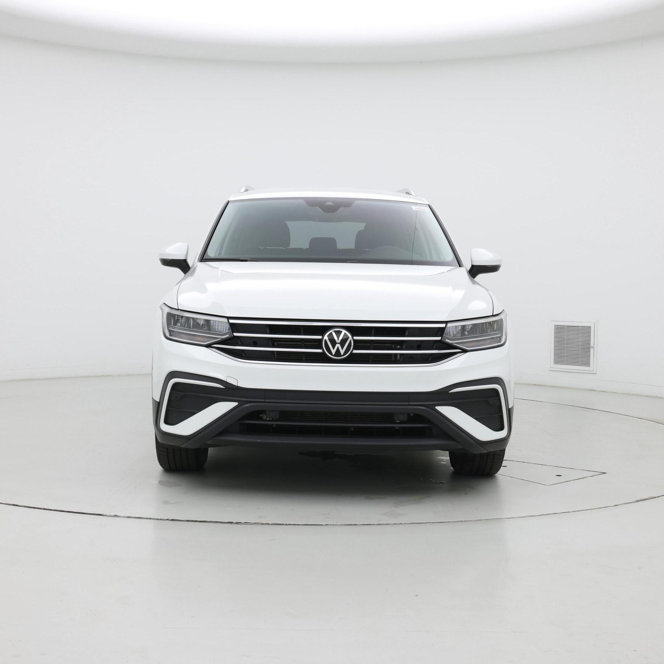 Thumbnail: 2024 Volkswagen Tiguan - 5