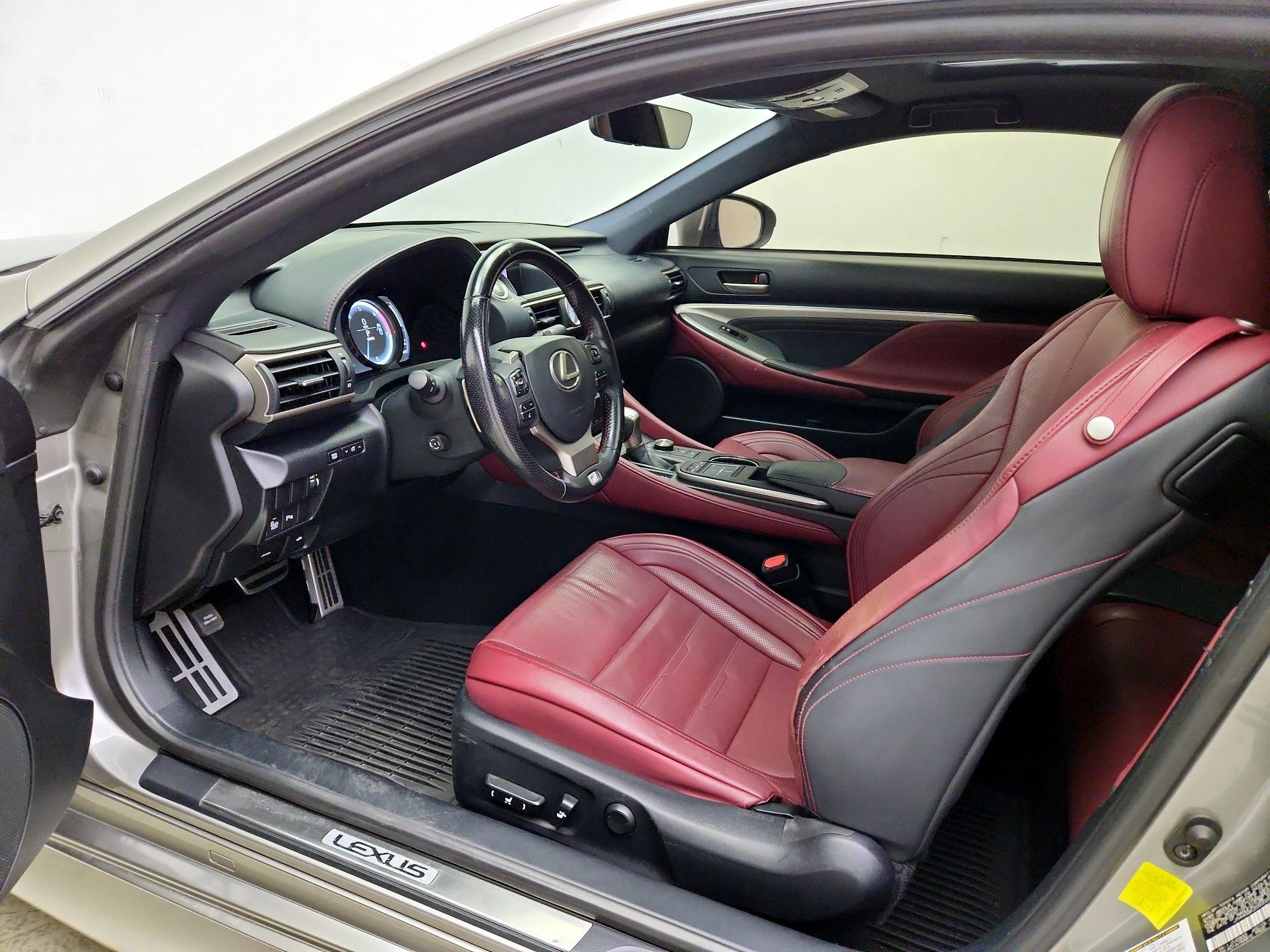 Thumbnail: 2016 Lexus RC - 11