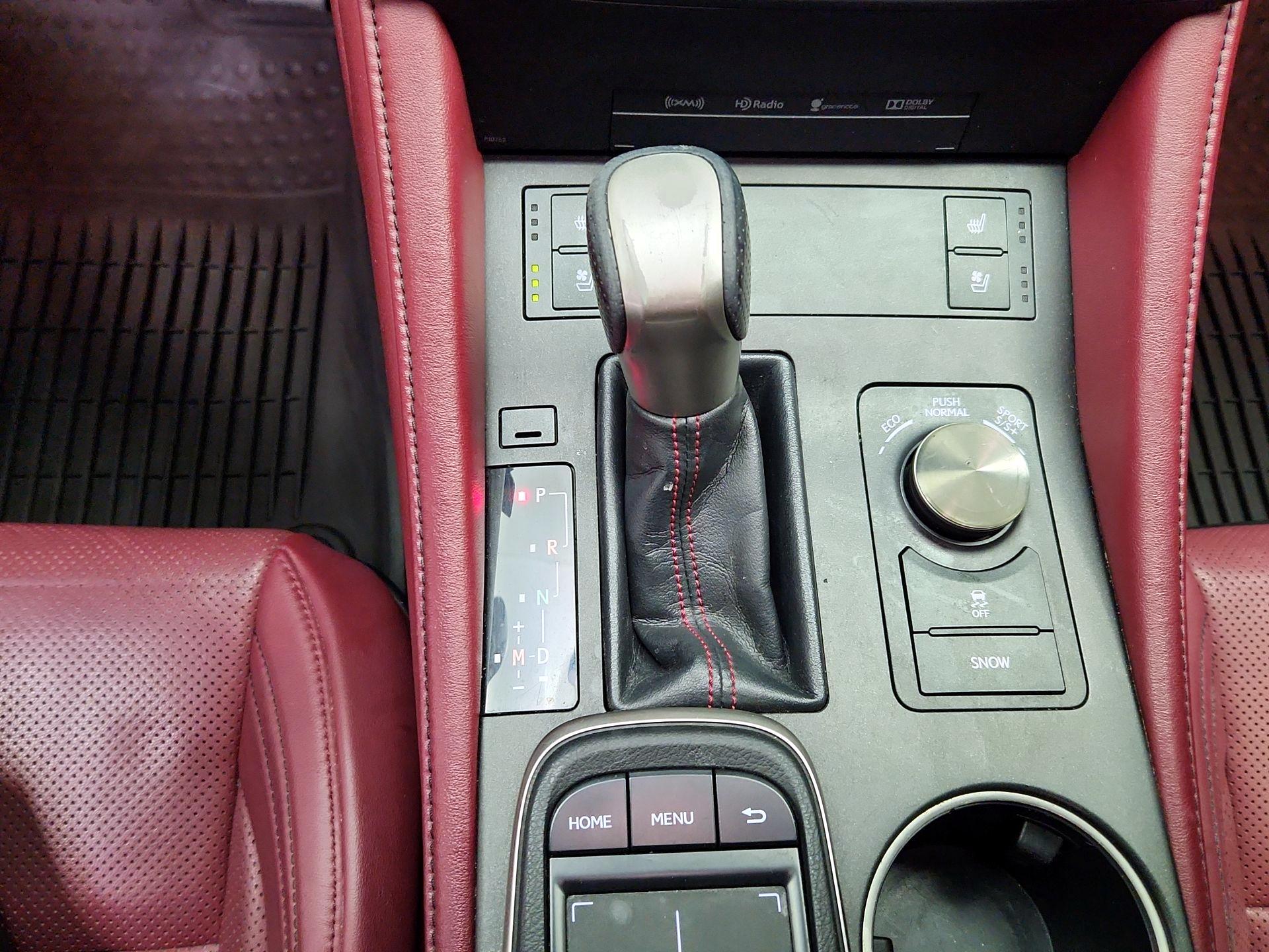 Thumbnail: 2016 Lexus RC - 17