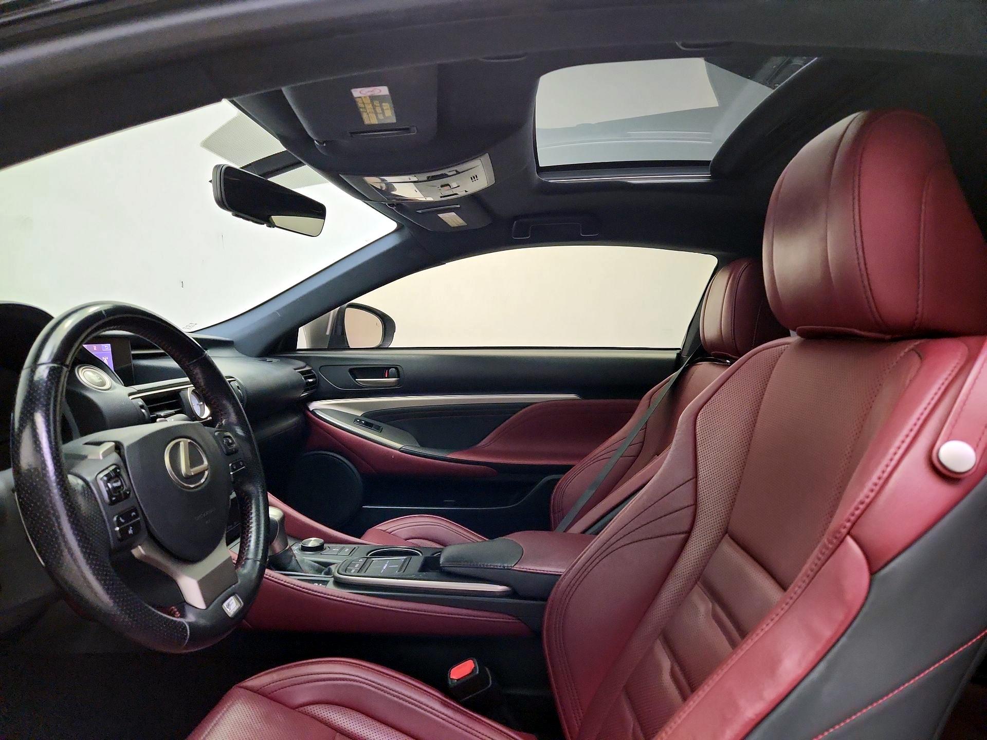 Thumbnail: 2016 Lexus RC - 19