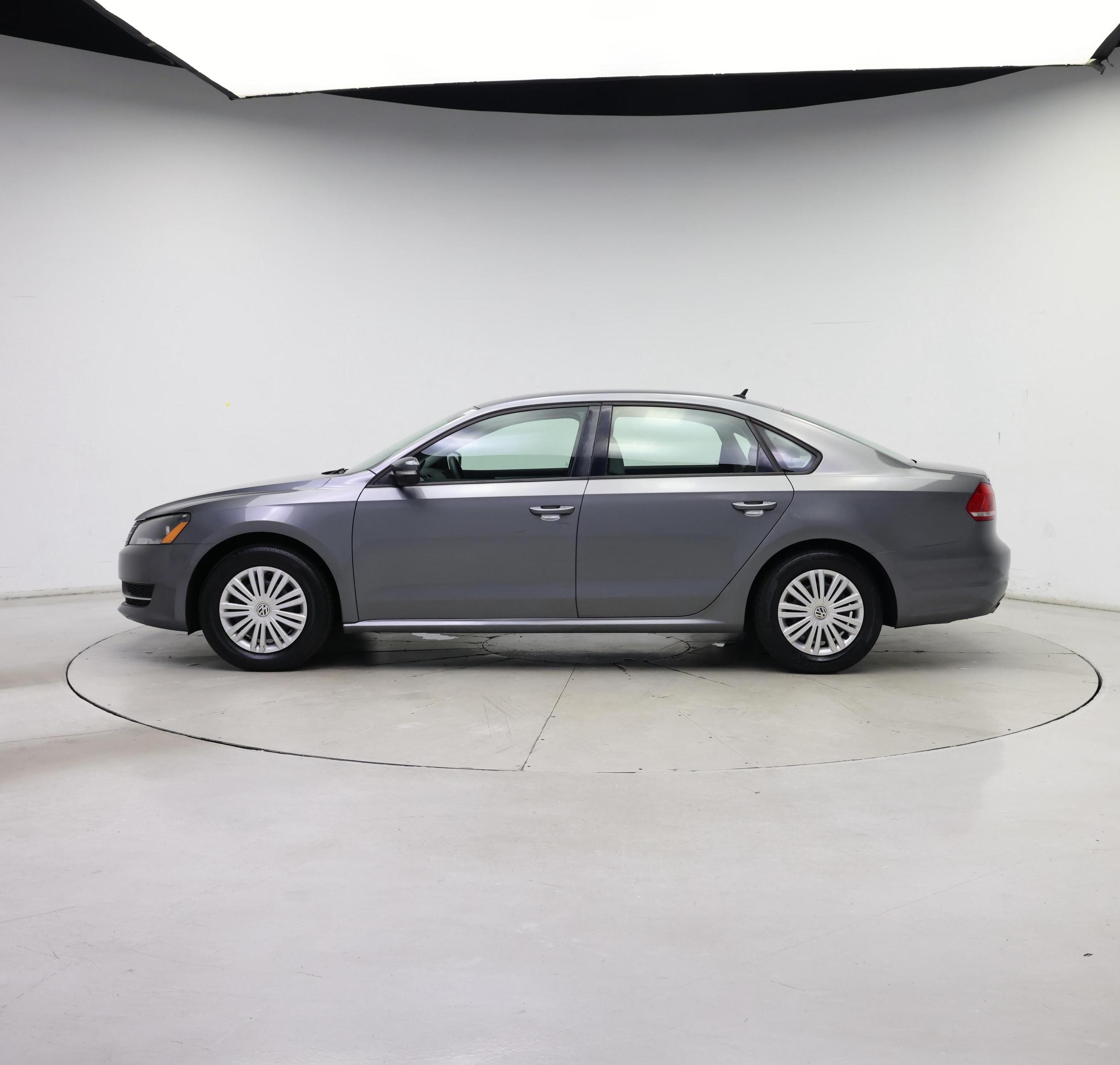 Thumbnail: 2014 Volkswagen Passat - 3