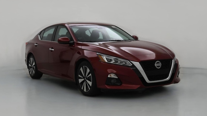 2021 Nissan Altima SL Hero Image