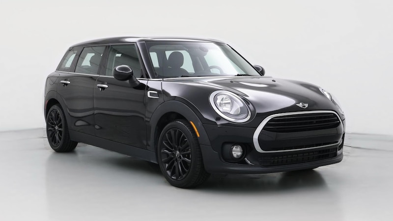 2017 MINI Cooper Clubman  Hero Image