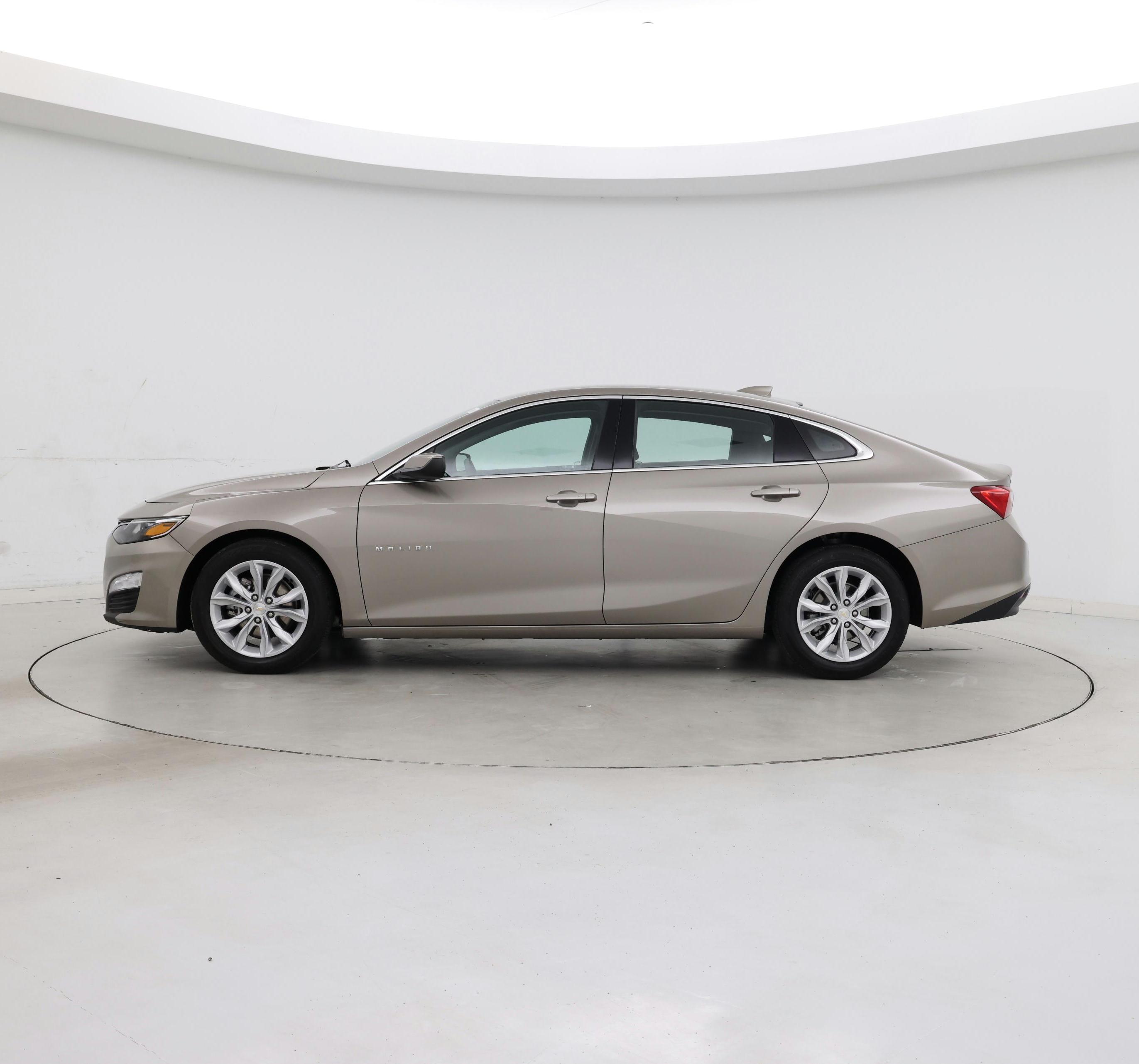 Thumbnail: 2024 Chevrolet Malibu - 3