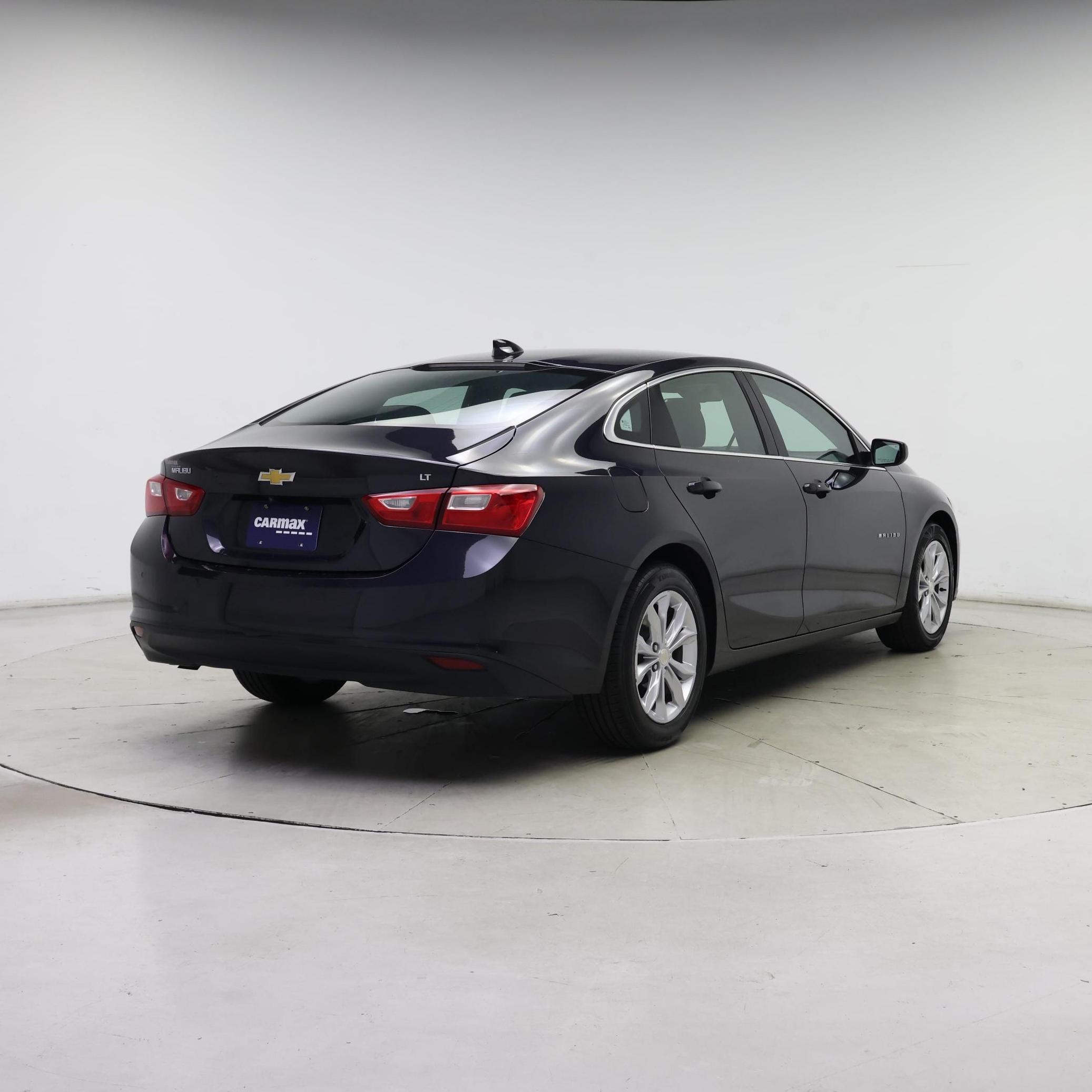 Thumbnail: 2023 Chevrolet Malibu - 8