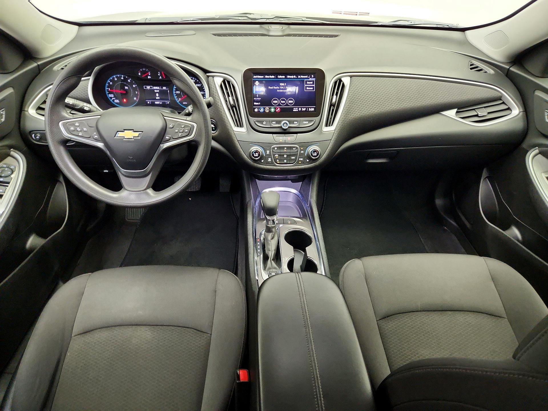 Thumbnail: 2023 Chevrolet Malibu - 9