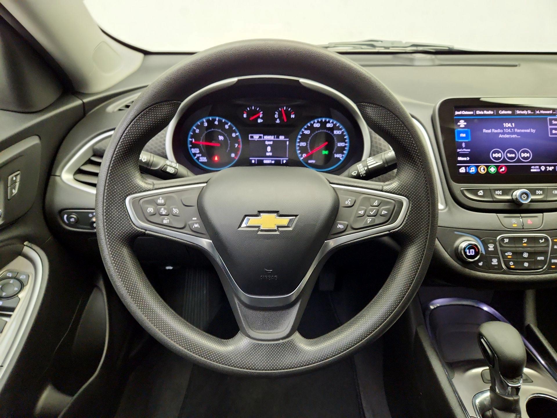 Thumbnail: 2023 Chevrolet Malibu - 10