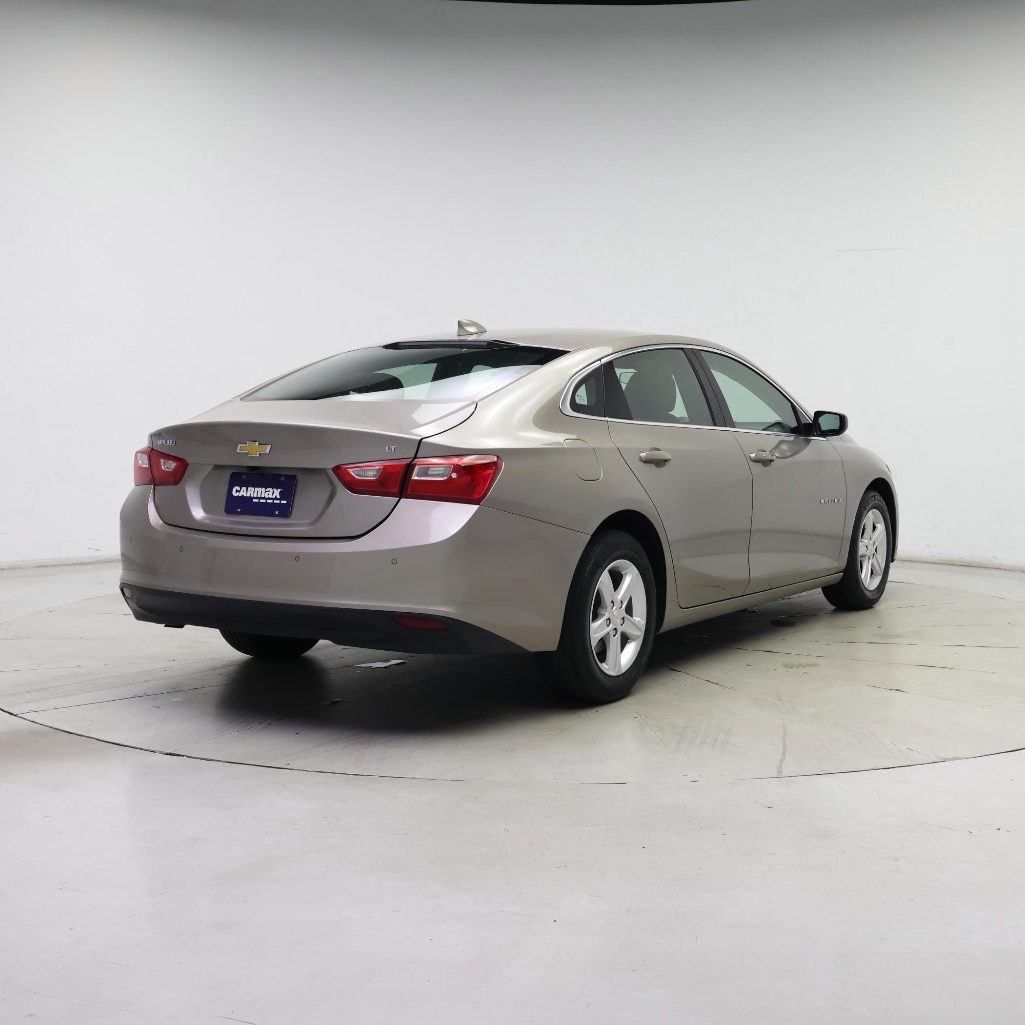 Thumbnail: 2023 Chevrolet Malibu - 8