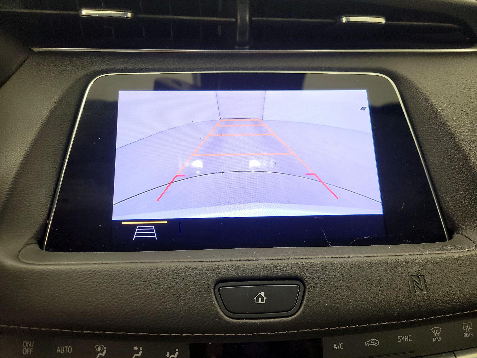 Thumbnail: 2019 Cadillac XT4 - 14