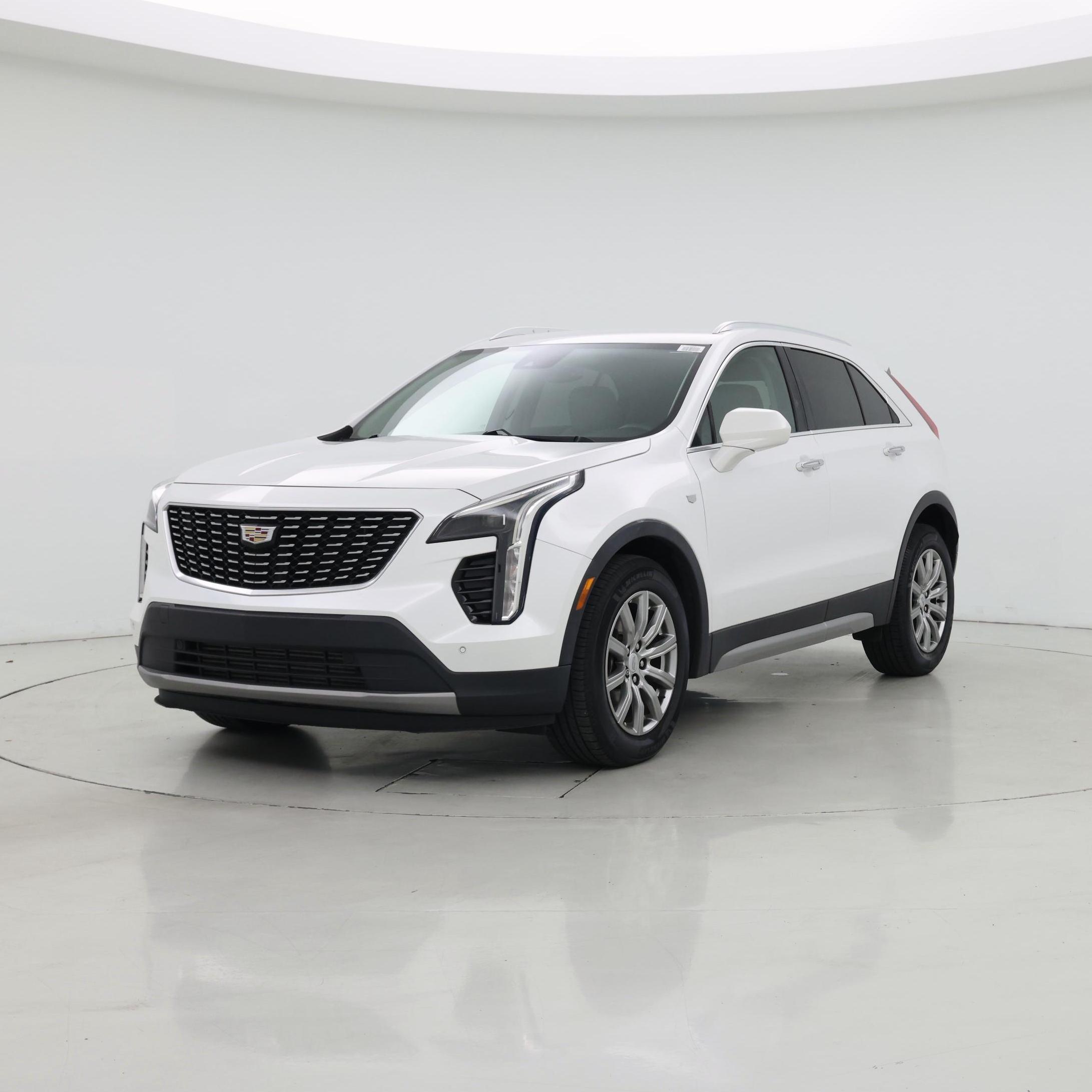 Thumbnail: 2019 Cadillac XT4 - 4