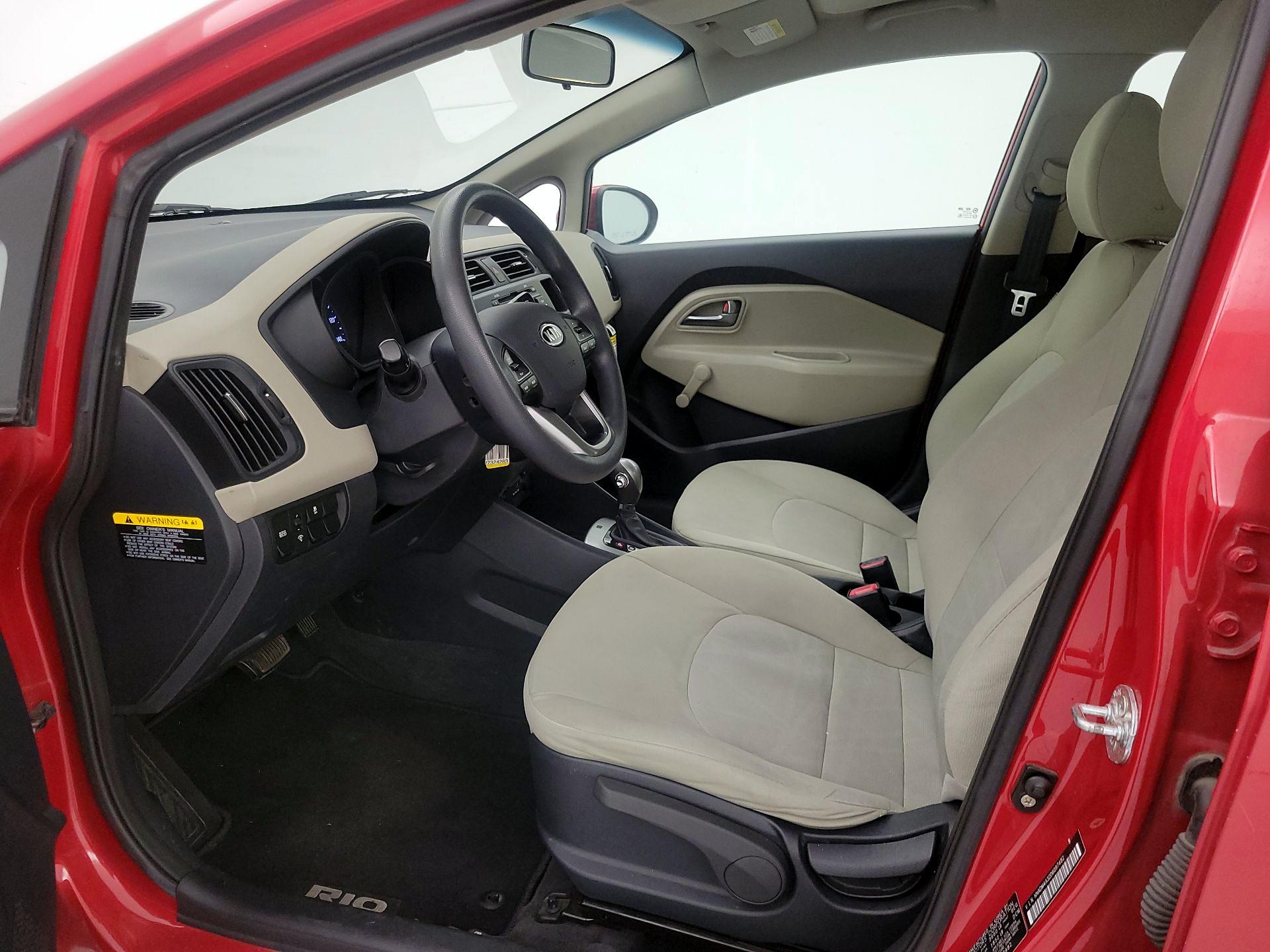 Thumbnail: 2013 Kia Rio - 11