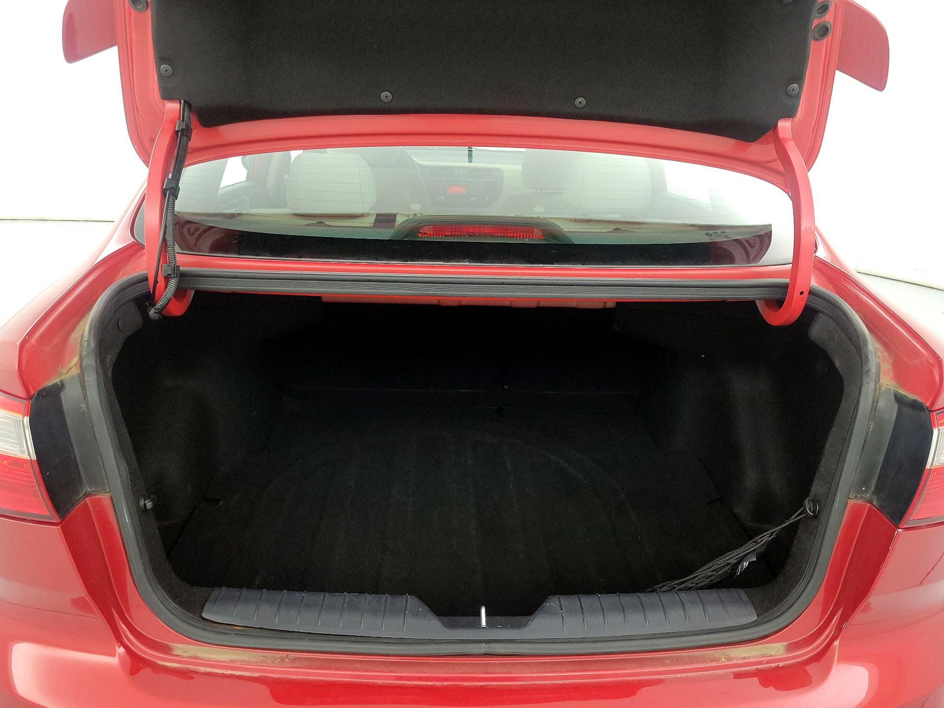 Thumbnail: 2013 Kia Rio - 19