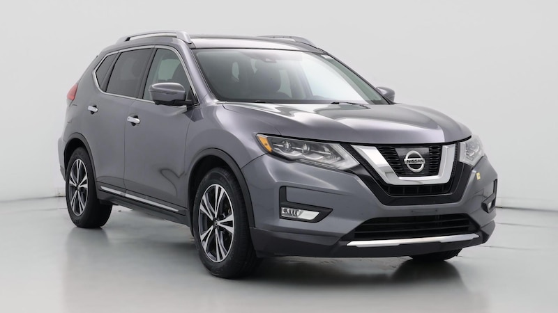2017 Nissan Rogue SL Hero Image