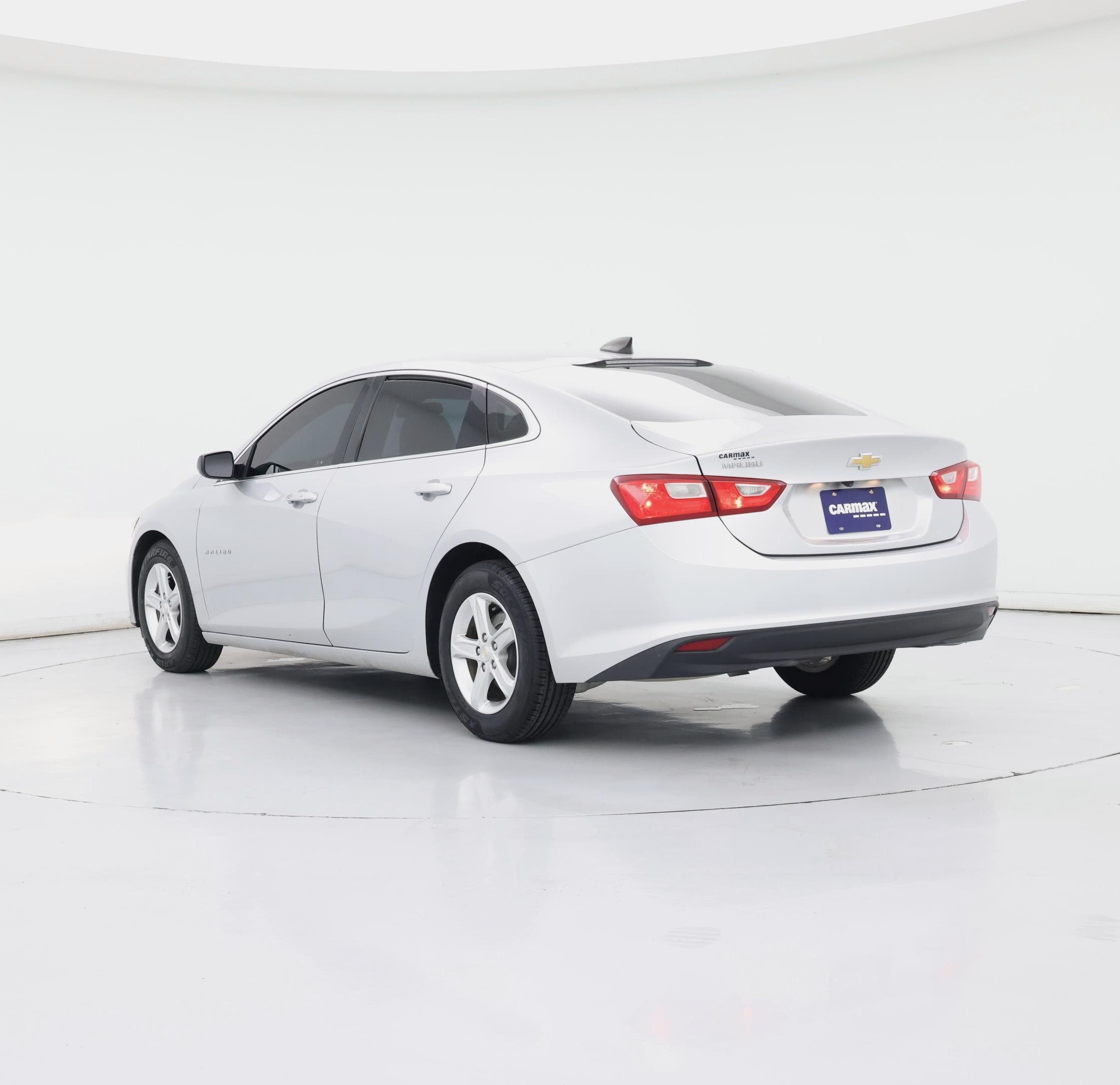 Thumbnail: 2021 Chevrolet Malibu - 2